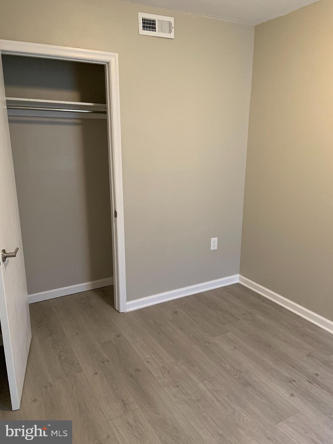 LOWER MOYAMENSING - Residential Lease
