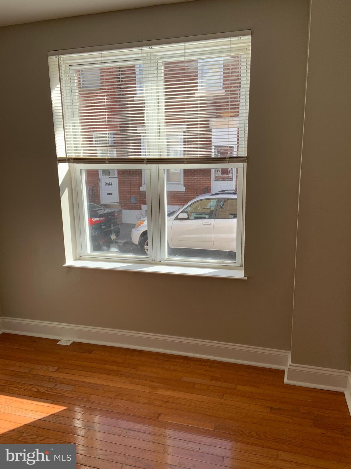 LOWER MOYAMENSING - Residential Lease