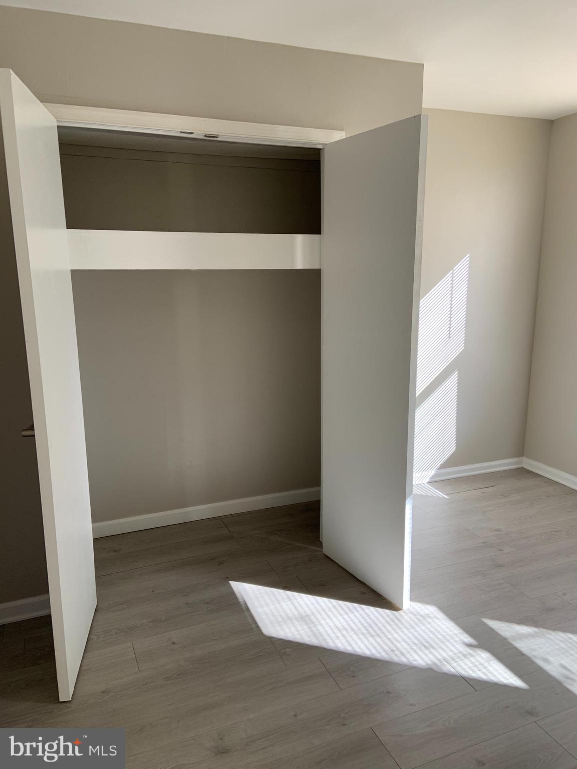 LOWER MOYAMENSING - Residential Lease