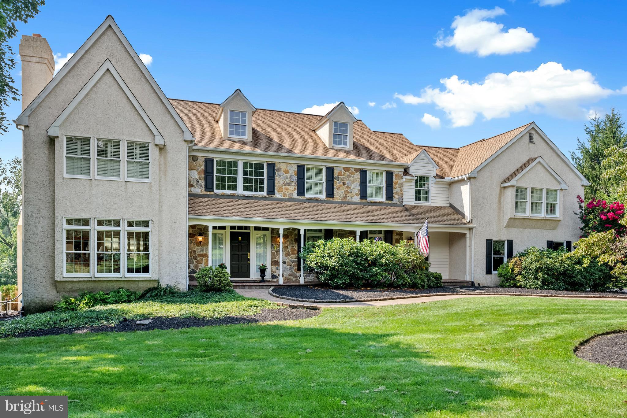 FOLLY HILL FARMS - Residential