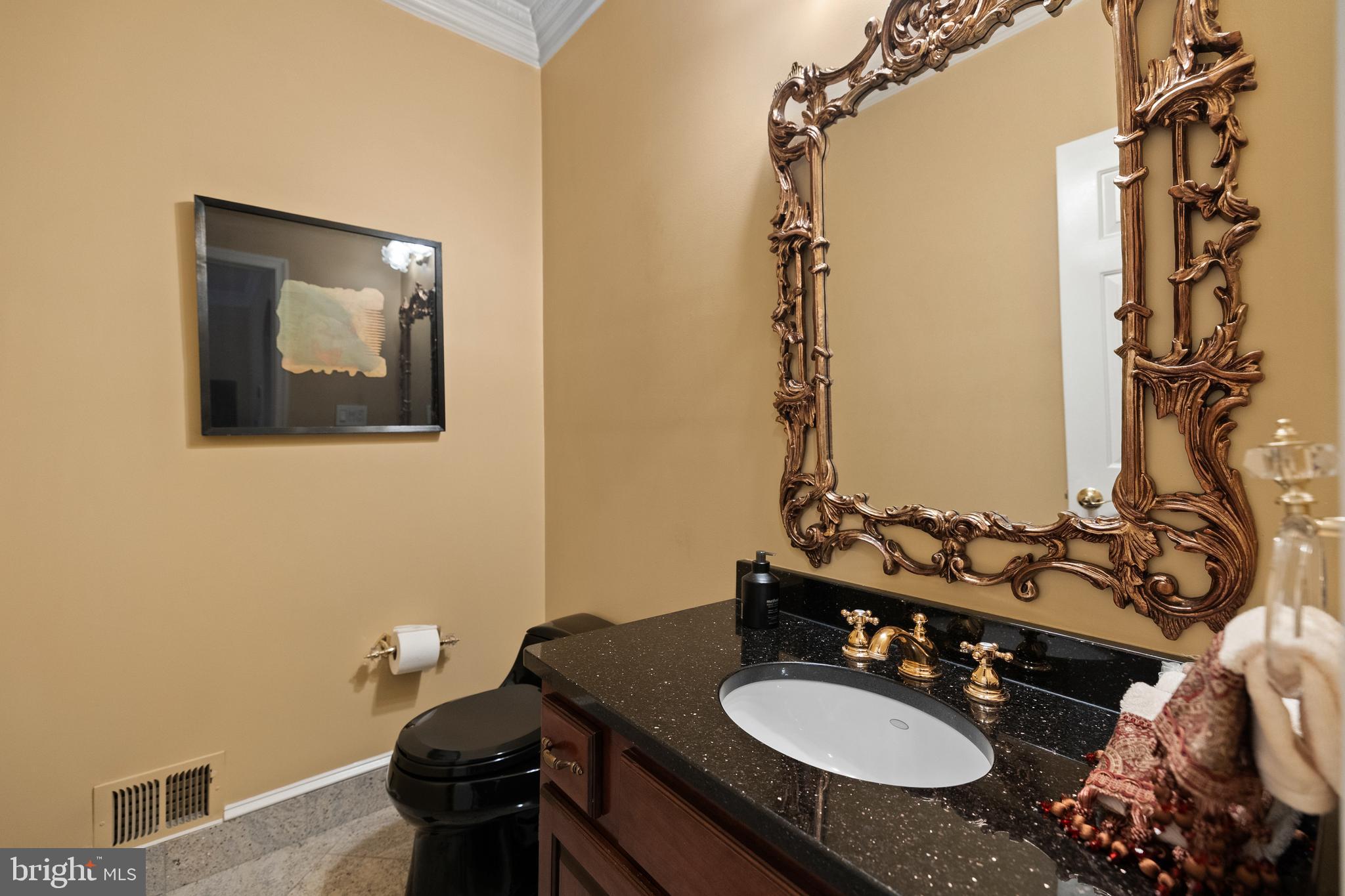 CEDARS OF MC LEAN - Residential