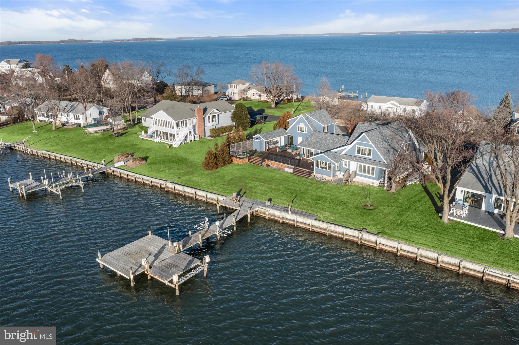 LONG POINT - Residential