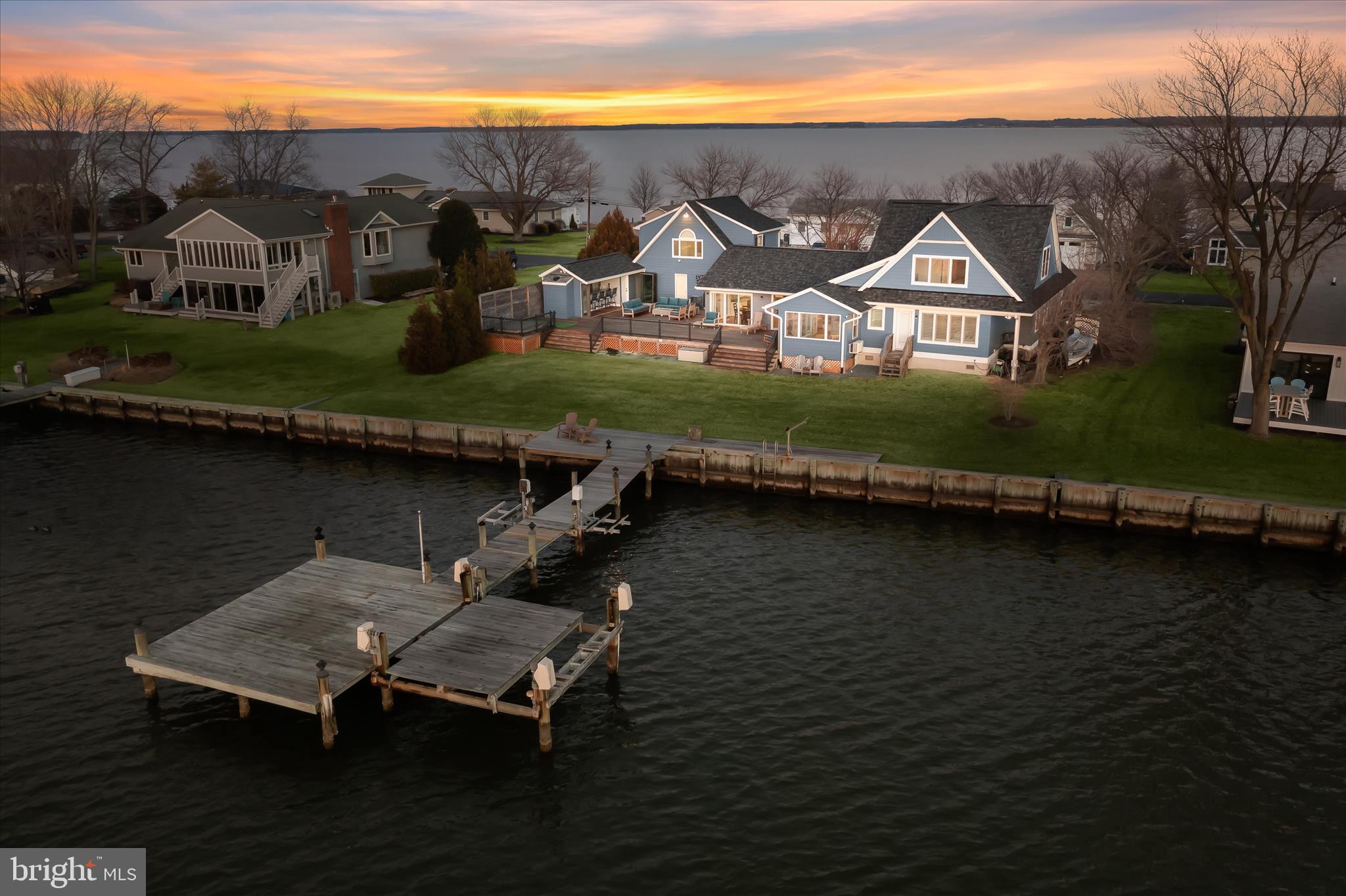 LONG POINT - Residential