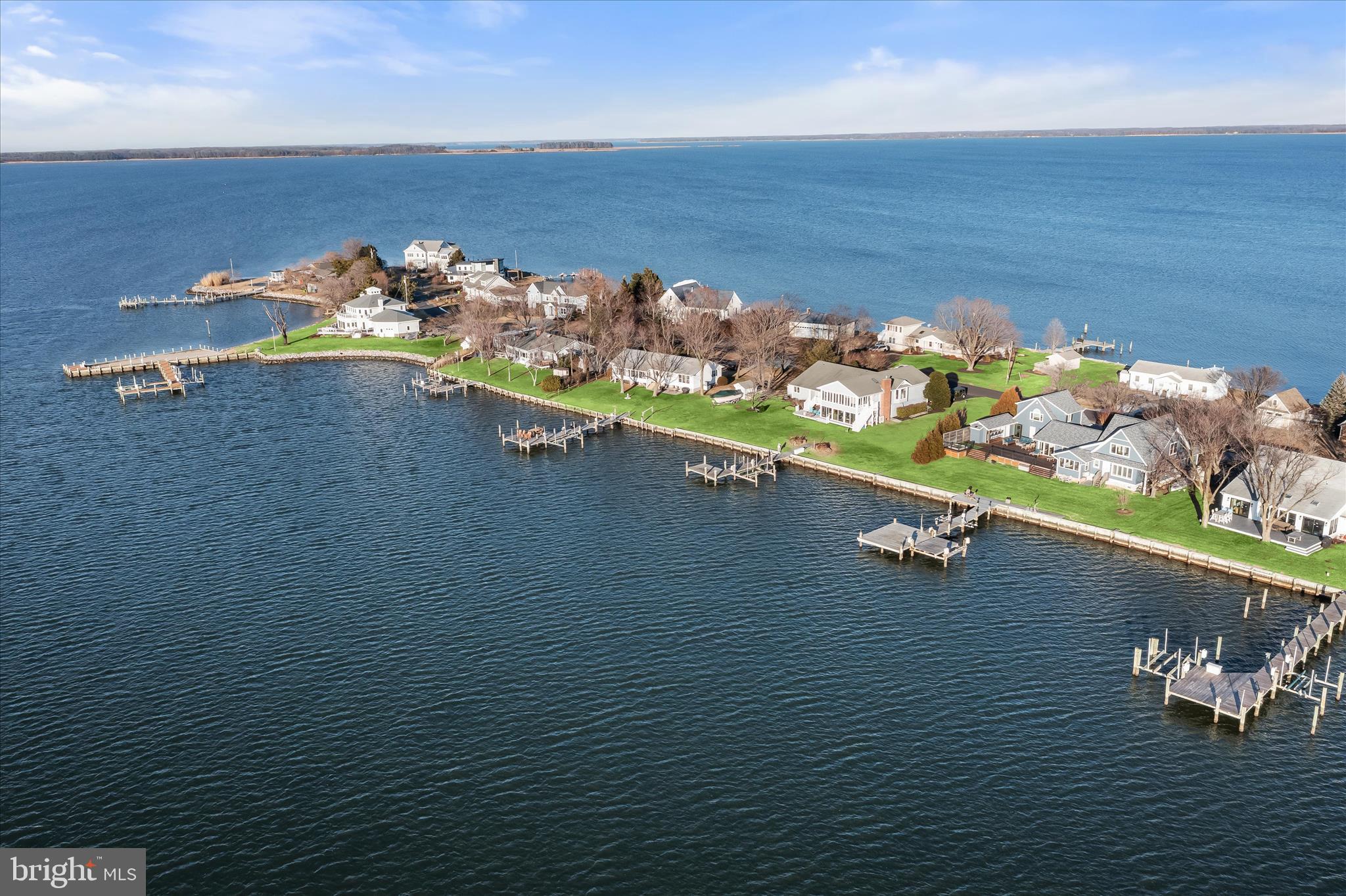LONG POINT - Residential