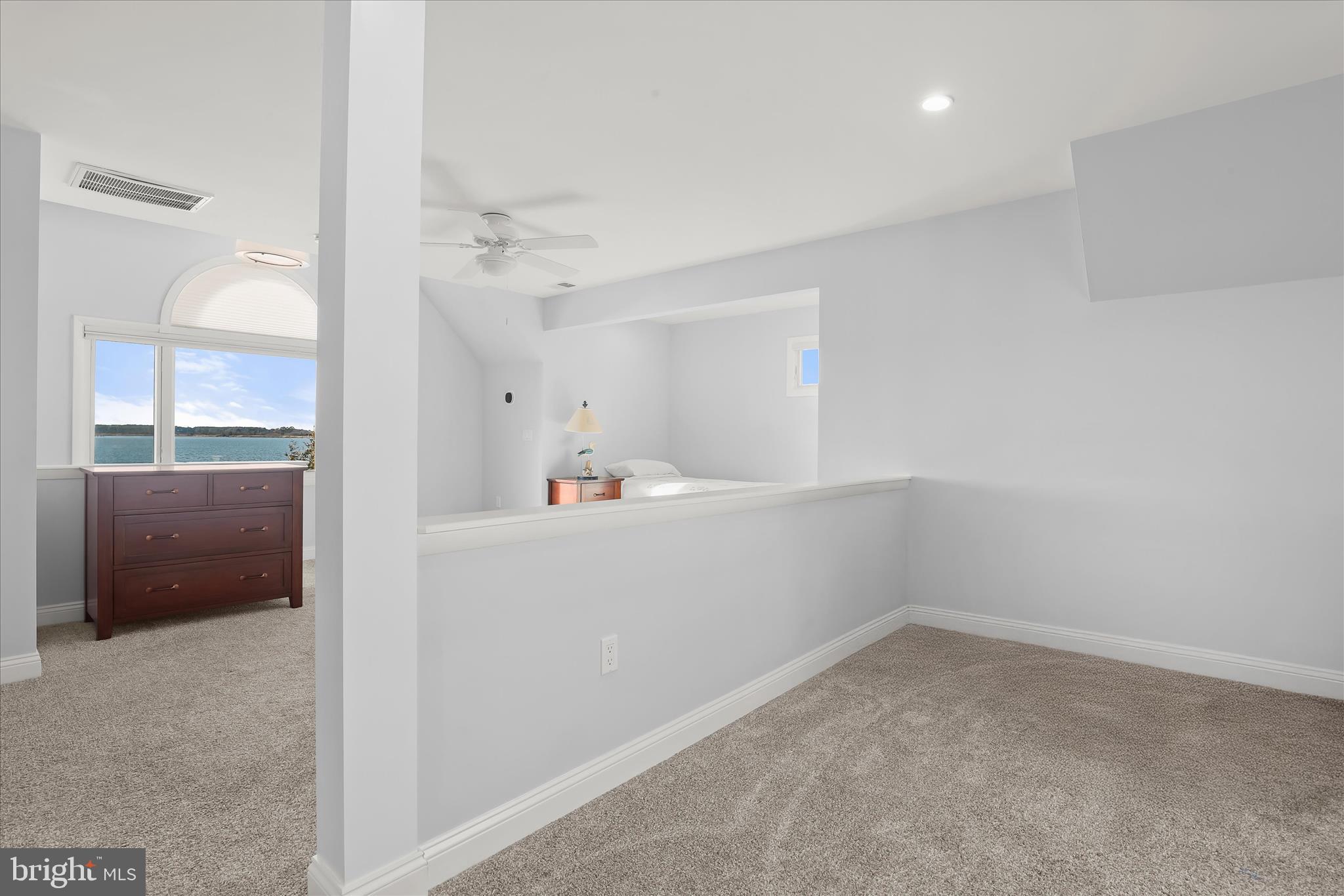 LONG POINT - Residential