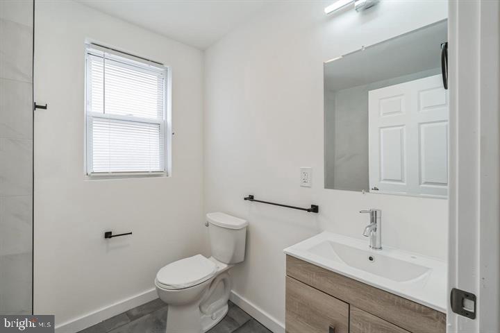 UNIVERSITY CITY - Residential Lease