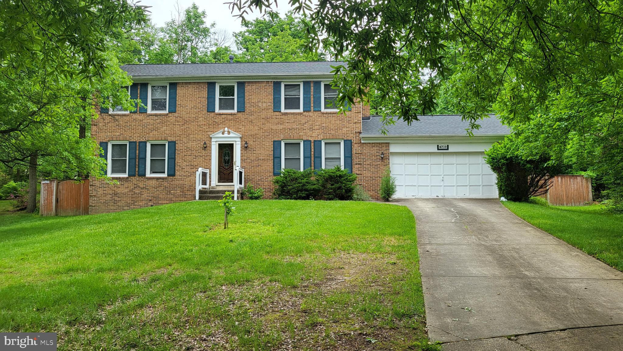 HOME ACRES - Residential Lease