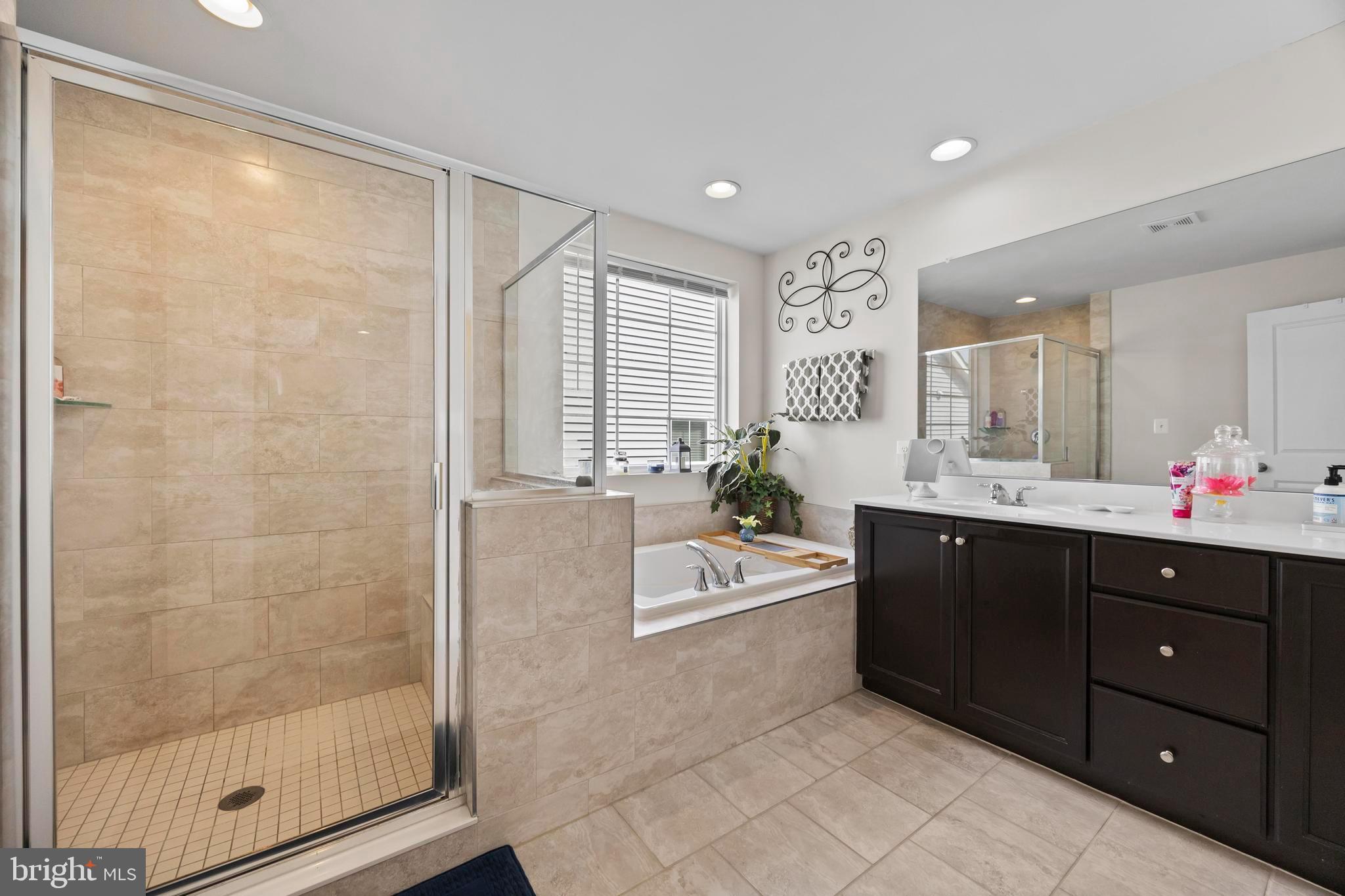 TALLYN RIDGE AT PINECLIFF PARK - Residential