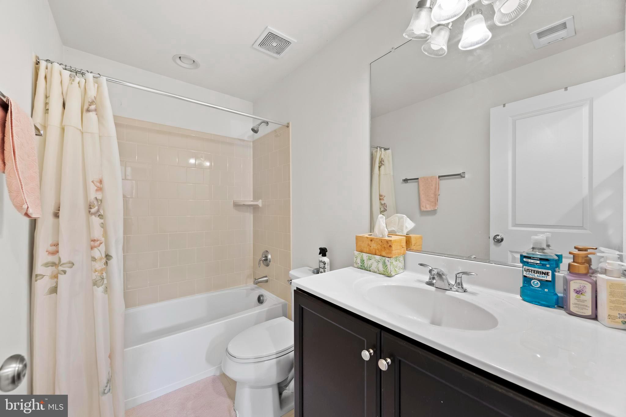 TALLYN RIDGE AT PINECLIFF PARK - Residential