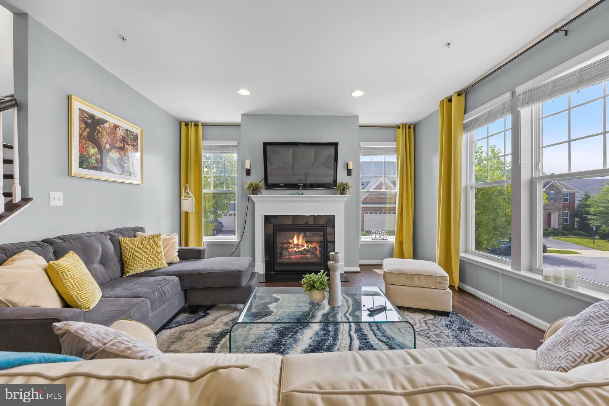 TALLYN RIDGE AT PINECLIFF PARK - Residential