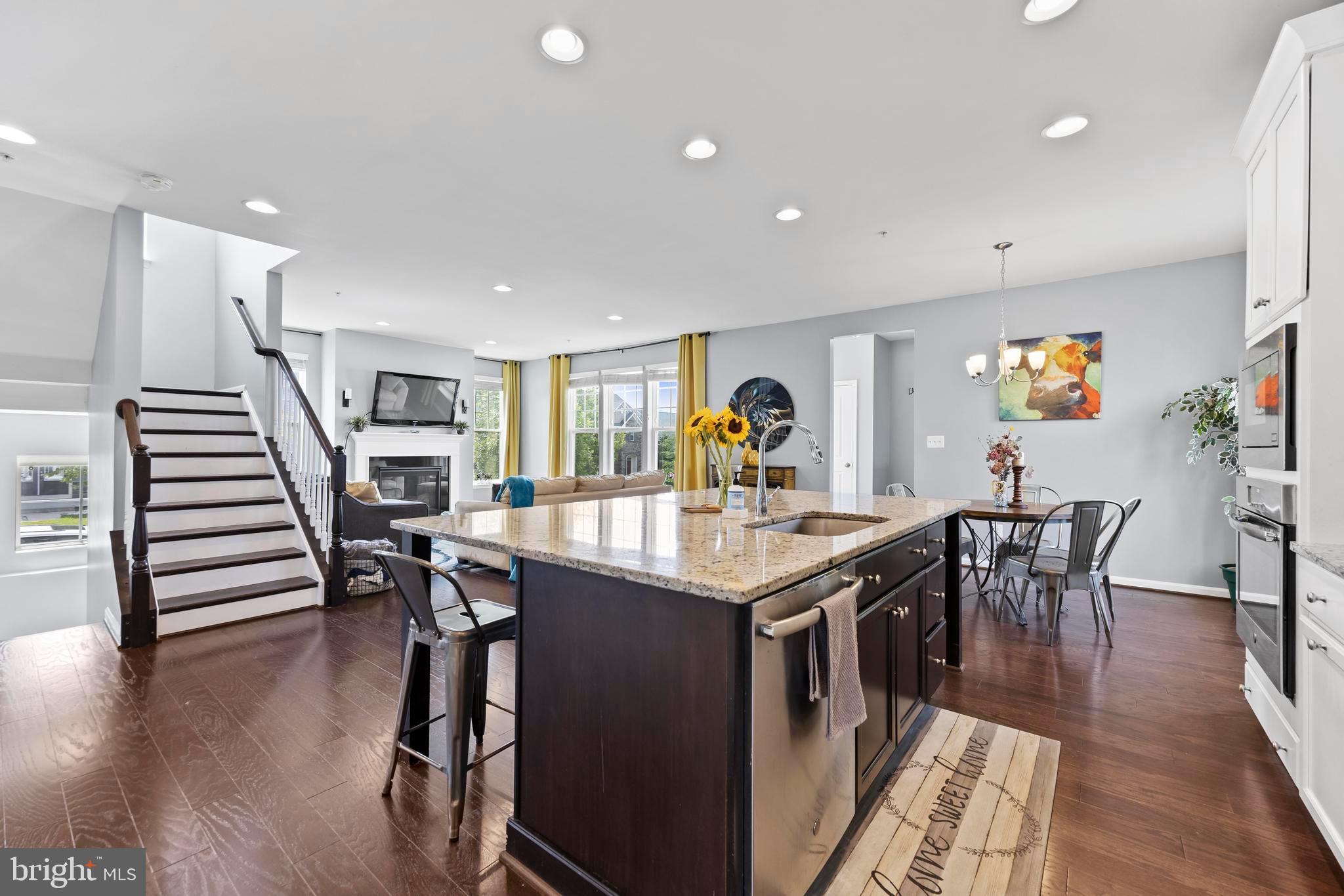 TALLYN RIDGE AT PINECLIFF PARK - Residential