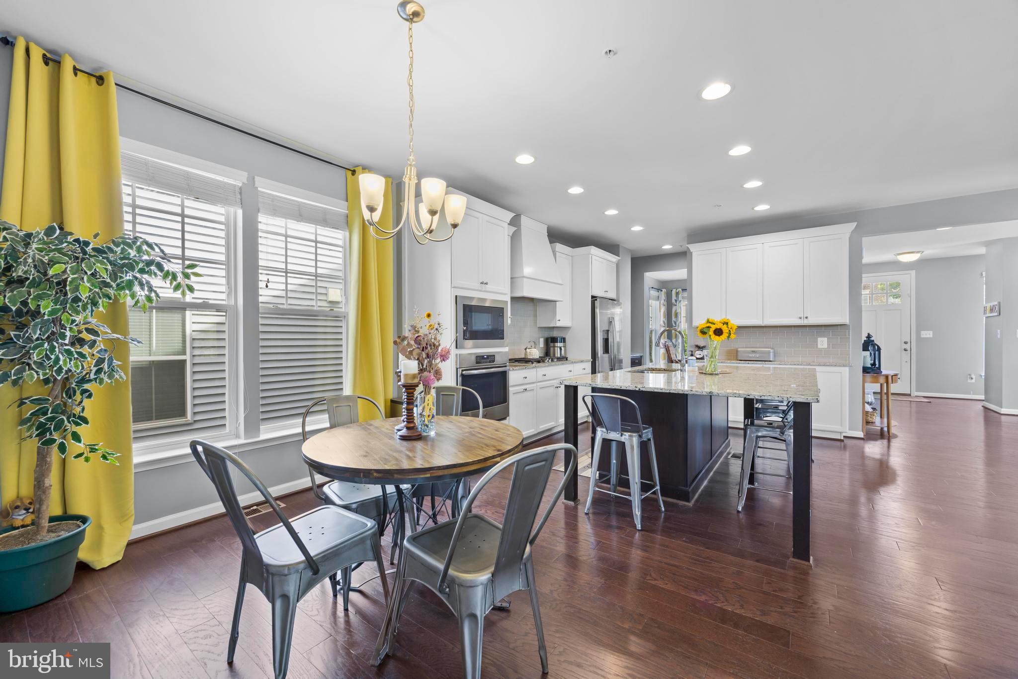 TALLYN RIDGE AT PINECLIFF PARK - Residential