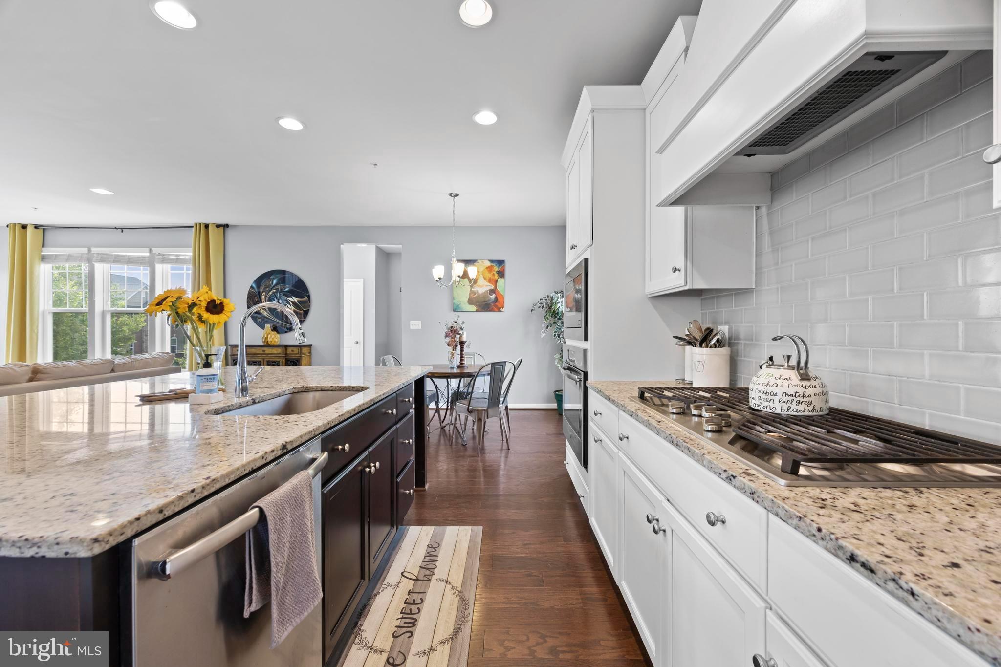 TALLYN RIDGE AT PINECLIFF PARK - Residential