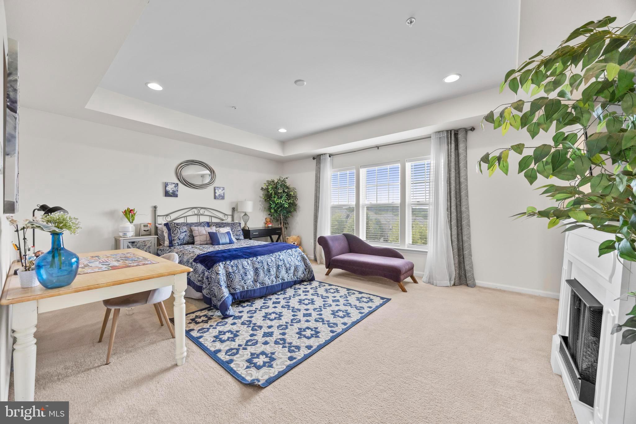 TALLYN RIDGE AT PINECLIFF PARK - Residential