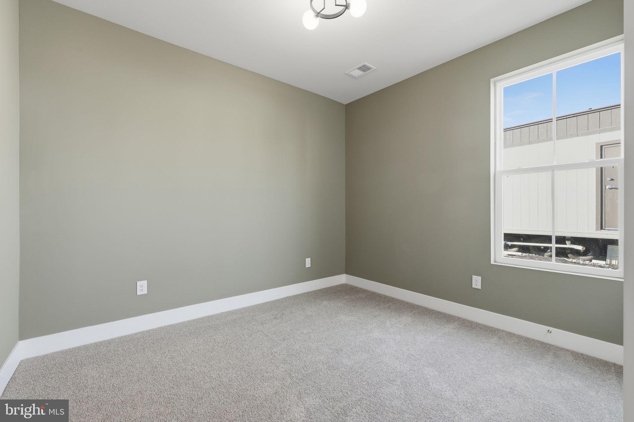 BRIDGEWATER - Residential