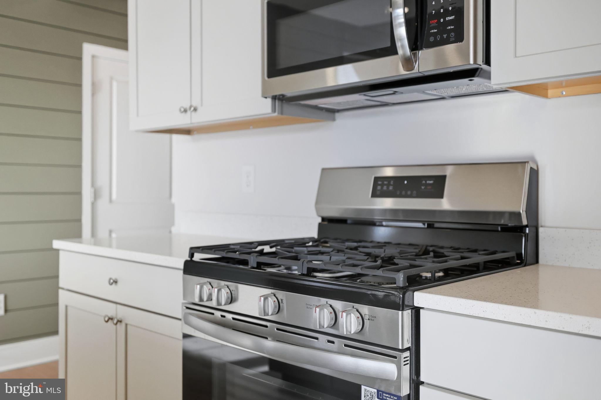 BRIDGEWATER - Residential