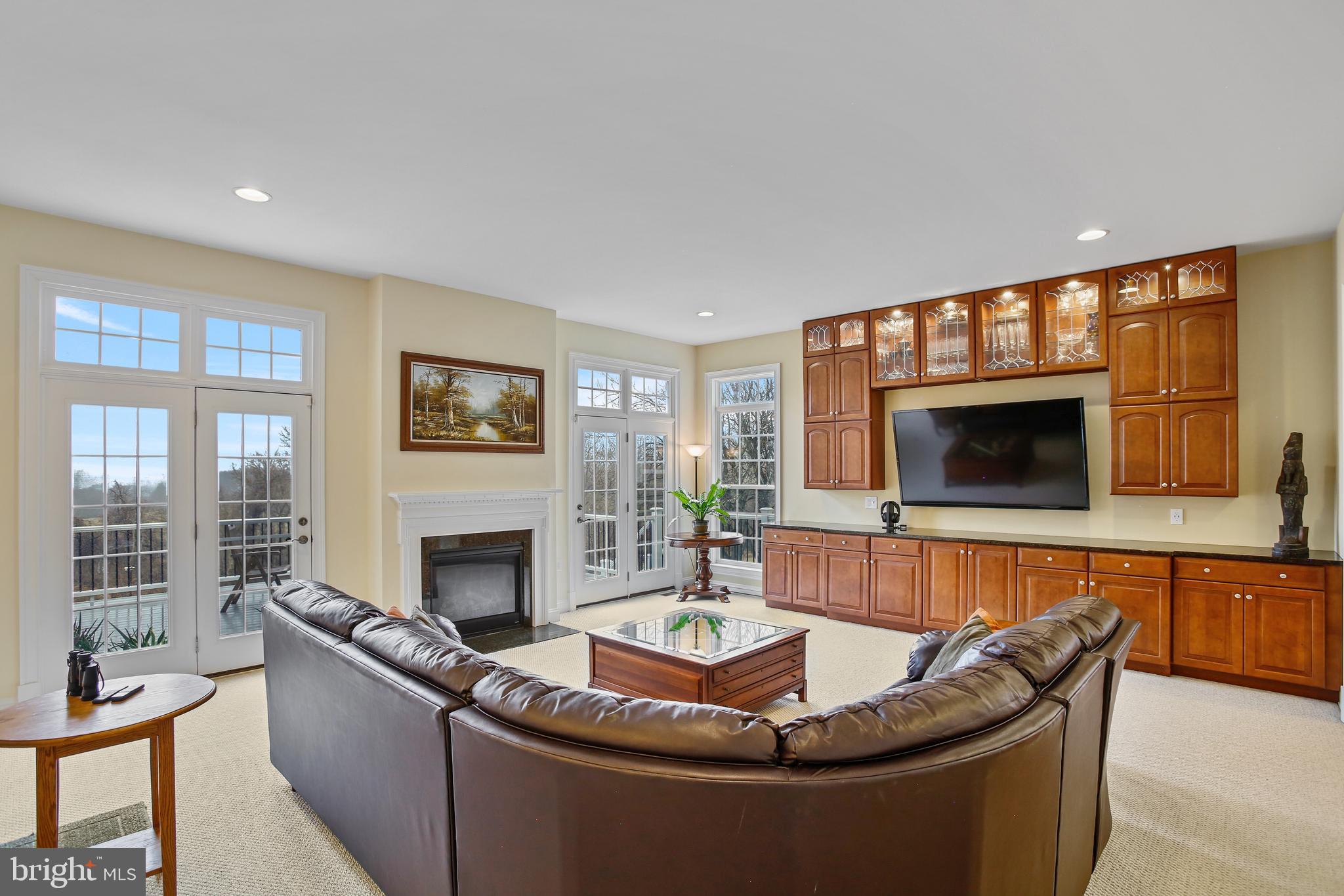 BLACK OAK RIDGE - Residential