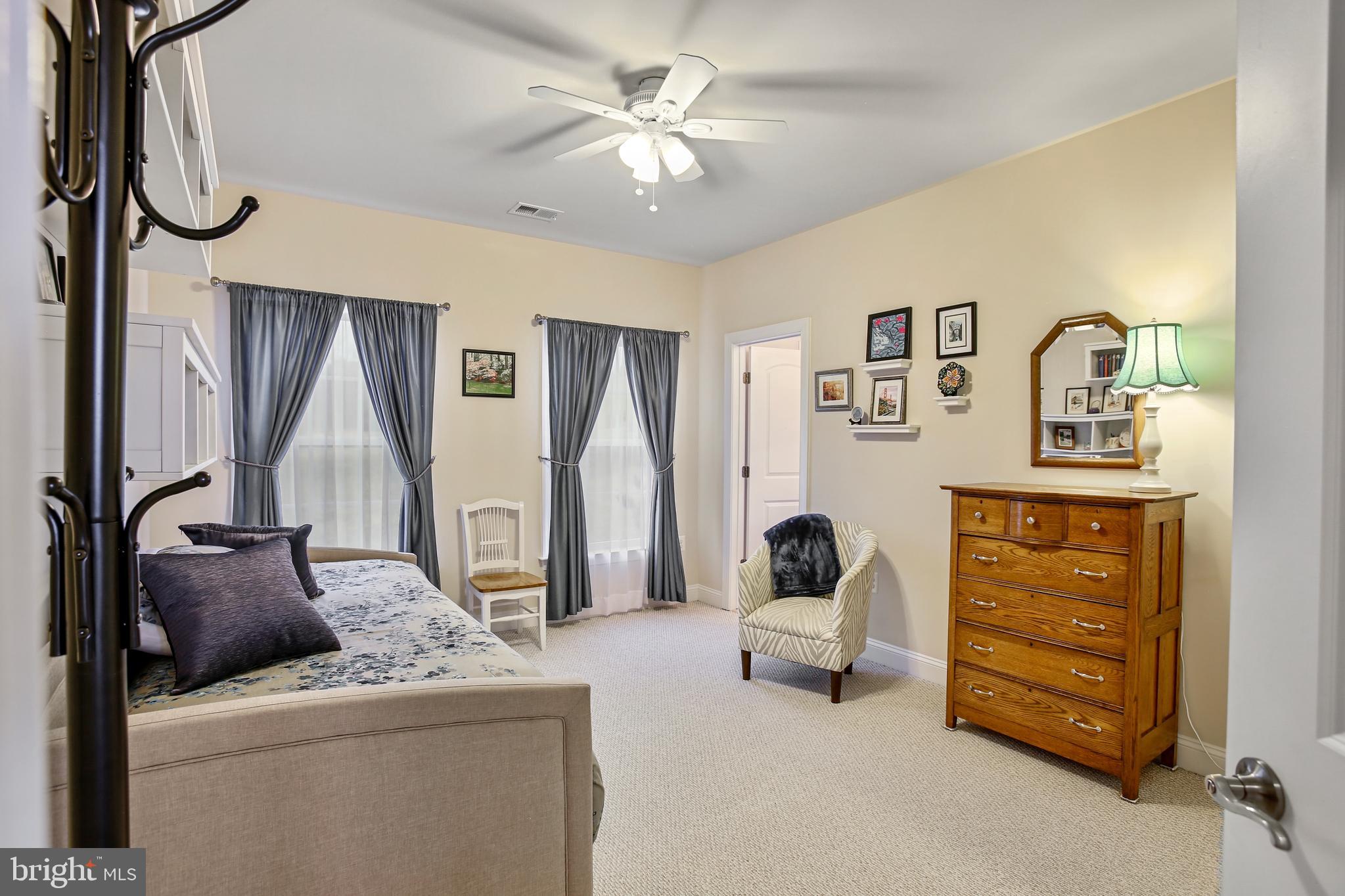 BLACK OAK RIDGE - Residential
