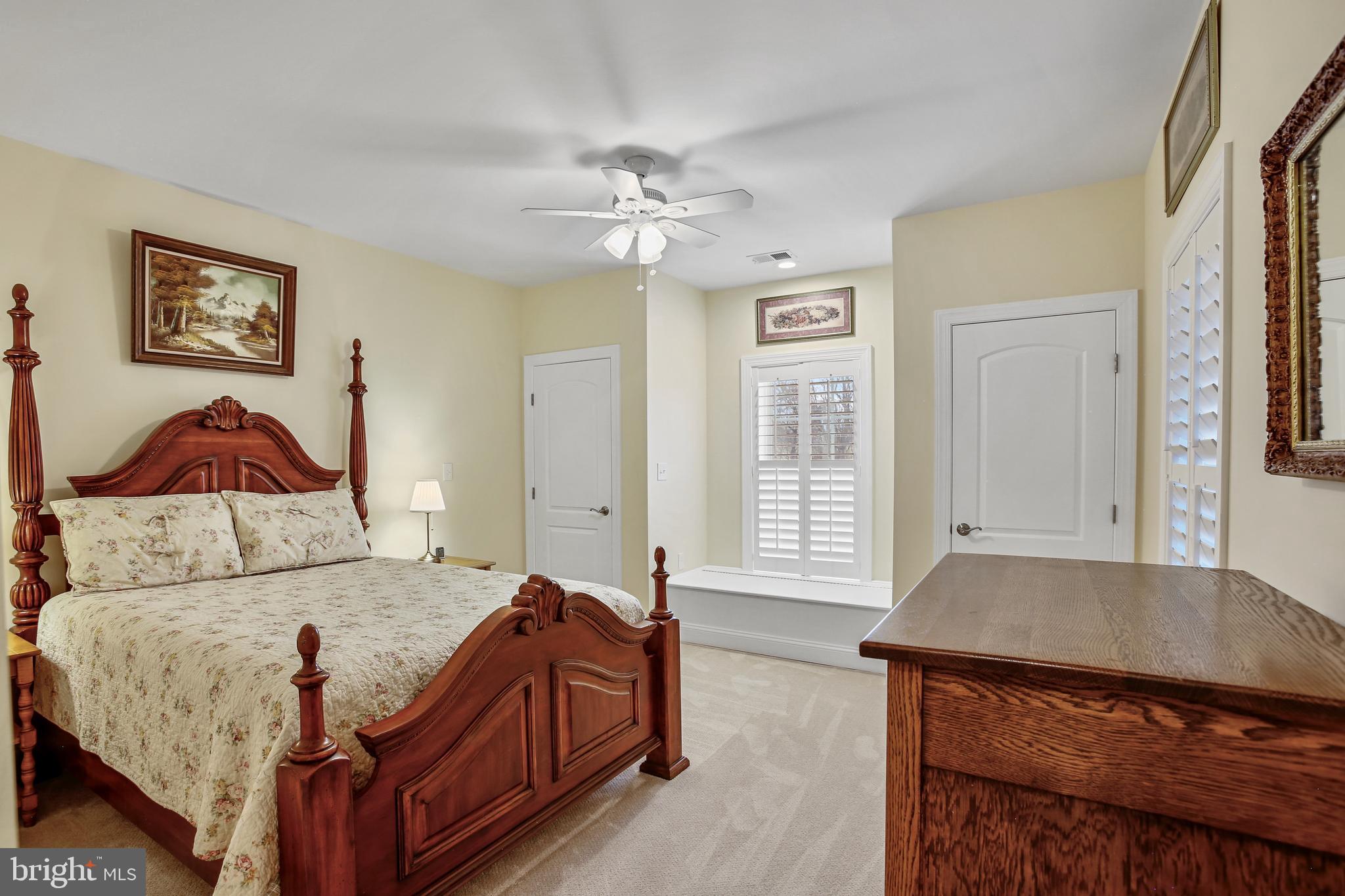 BLACK OAK RIDGE - Residential