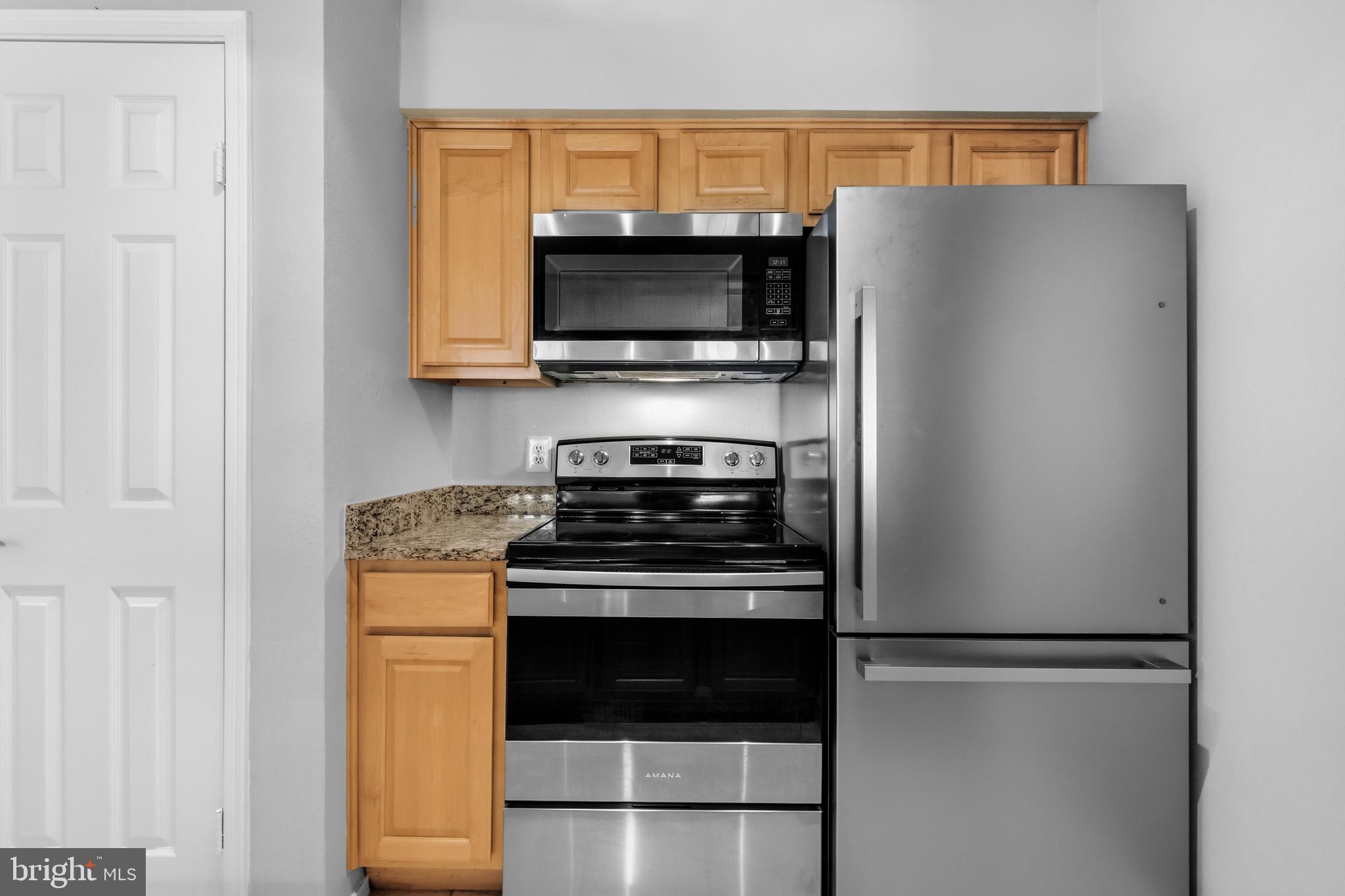 POINTE AT PARK CENTER - Residential