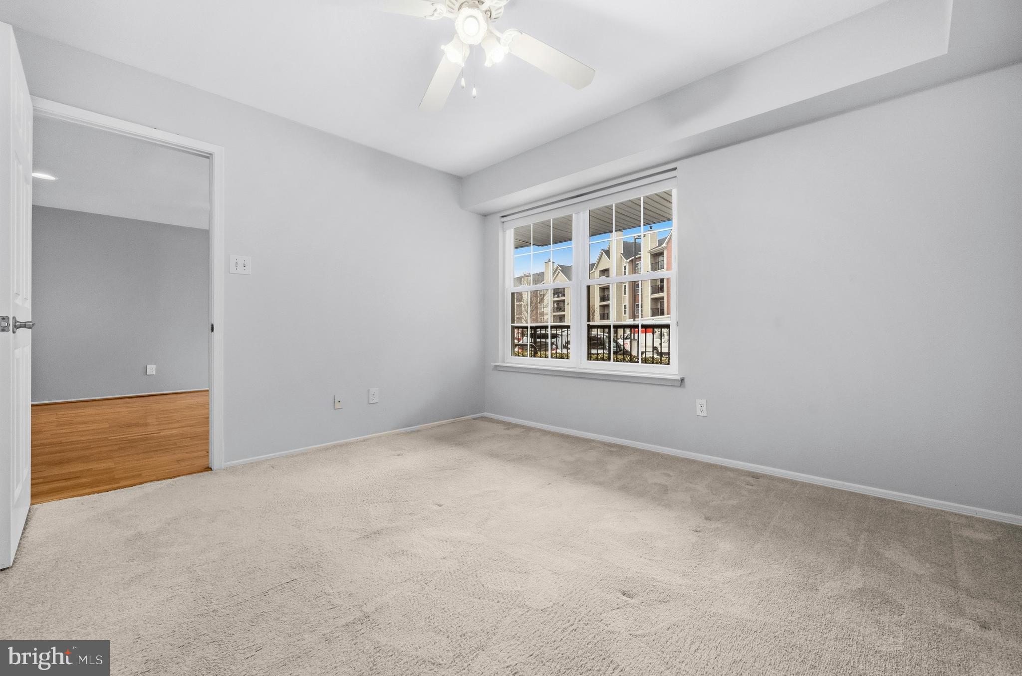 POINTE AT PARK CENTER - Residential