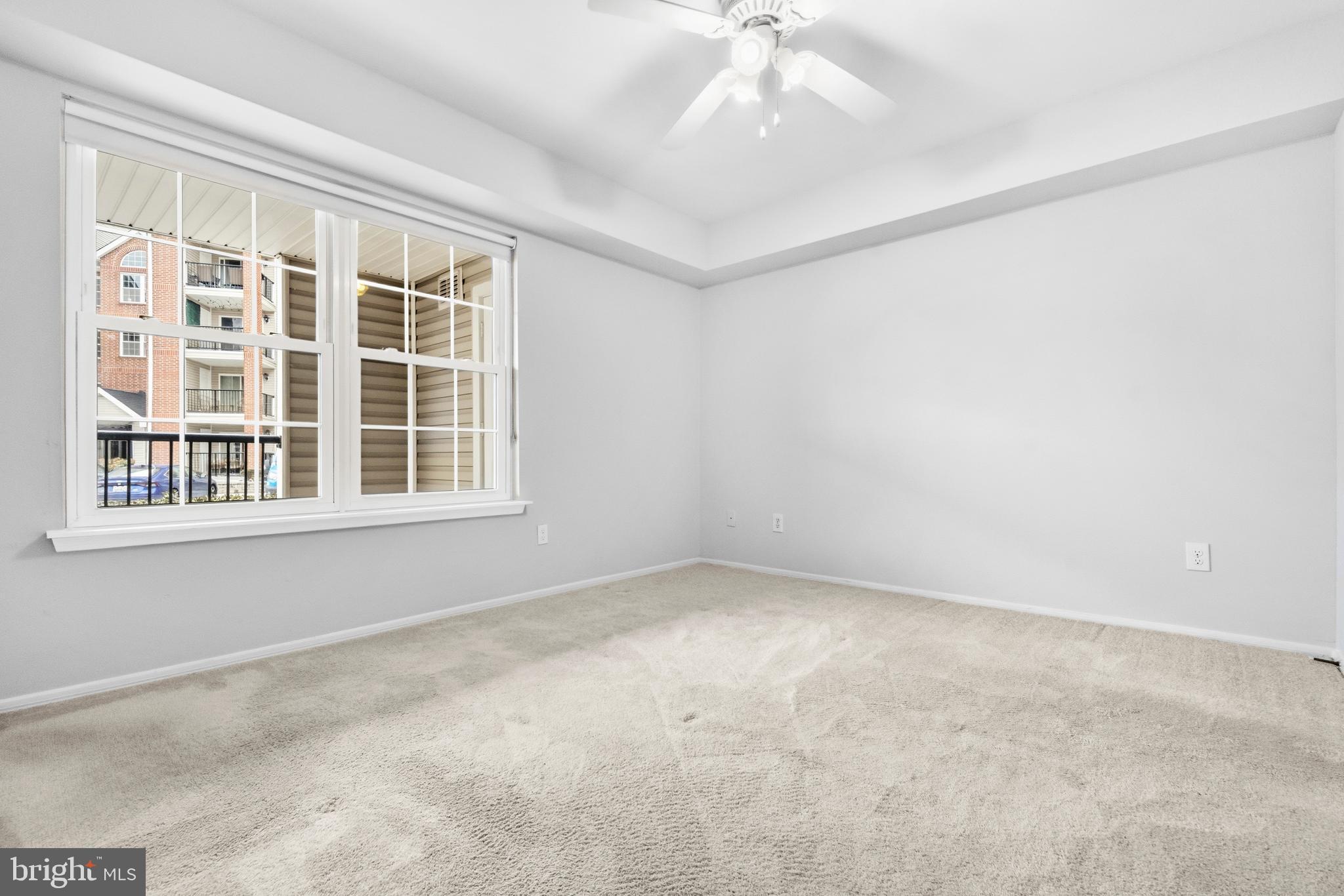 POINTE AT PARK CENTER - Residential