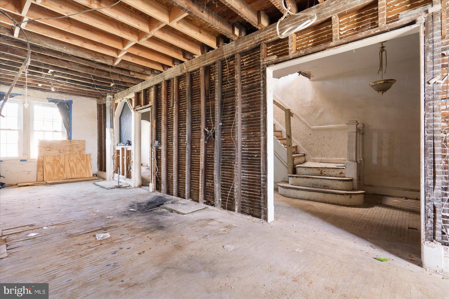 ASHLAND MEWS - Residential