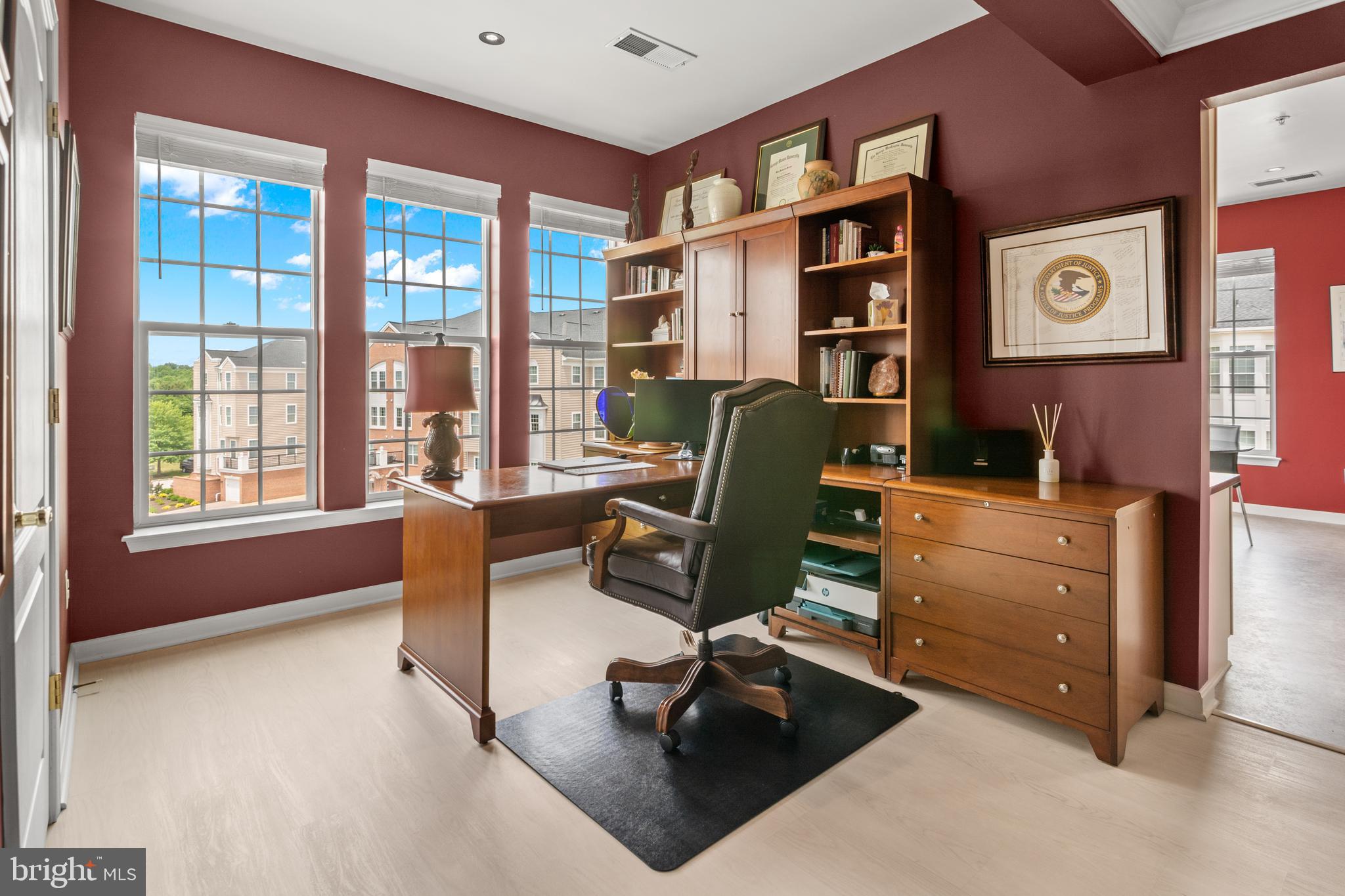 MAPLECREST - Residential
