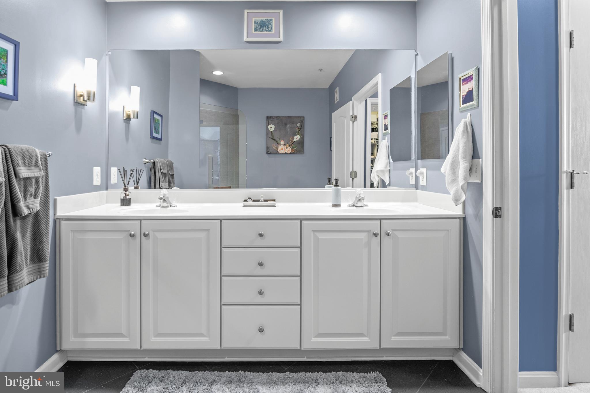 MAPLECREST - Residential