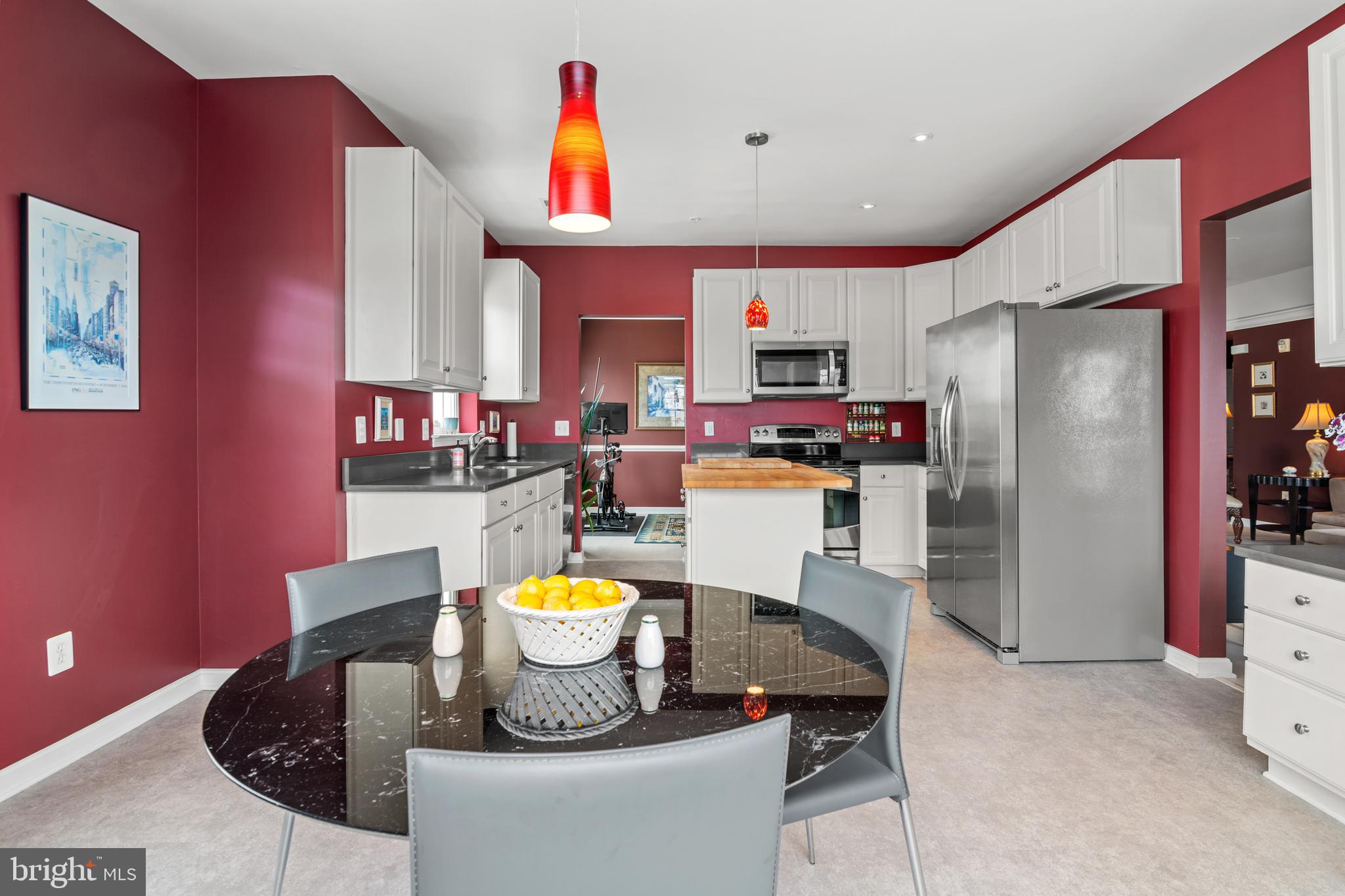 MAPLECREST - Residential