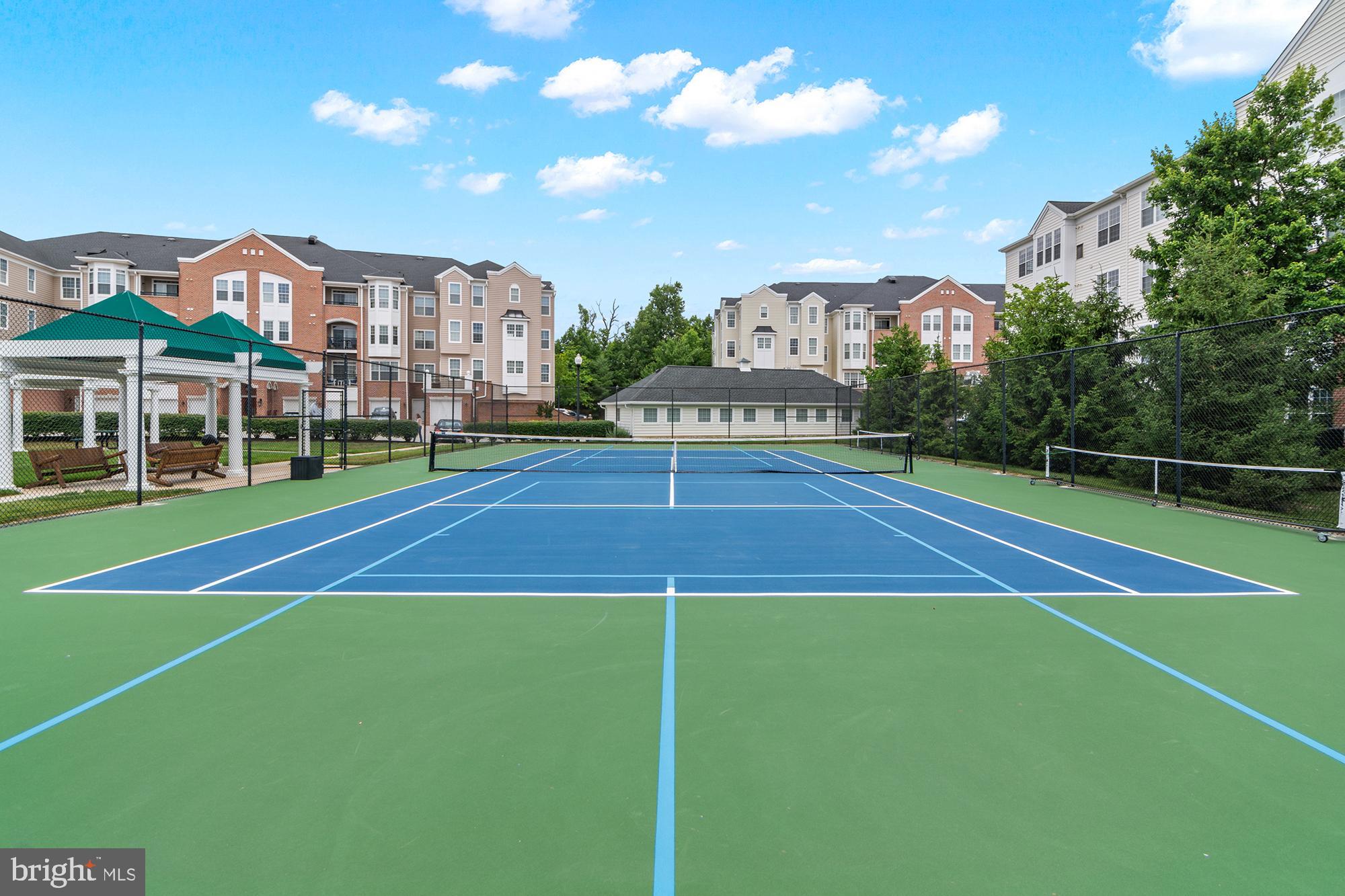 MAPLECREST - Residential