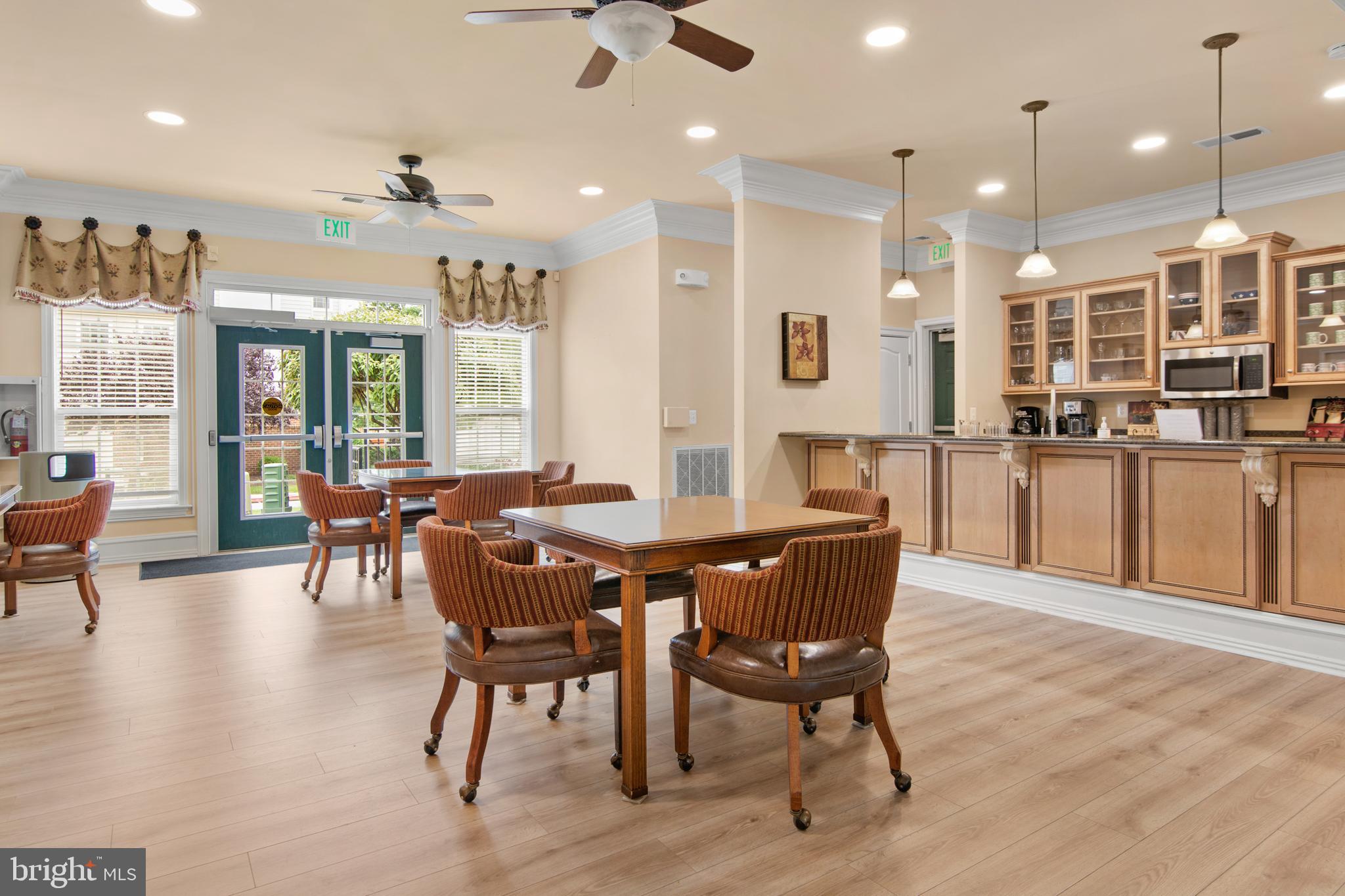 MAPLECREST - Residential