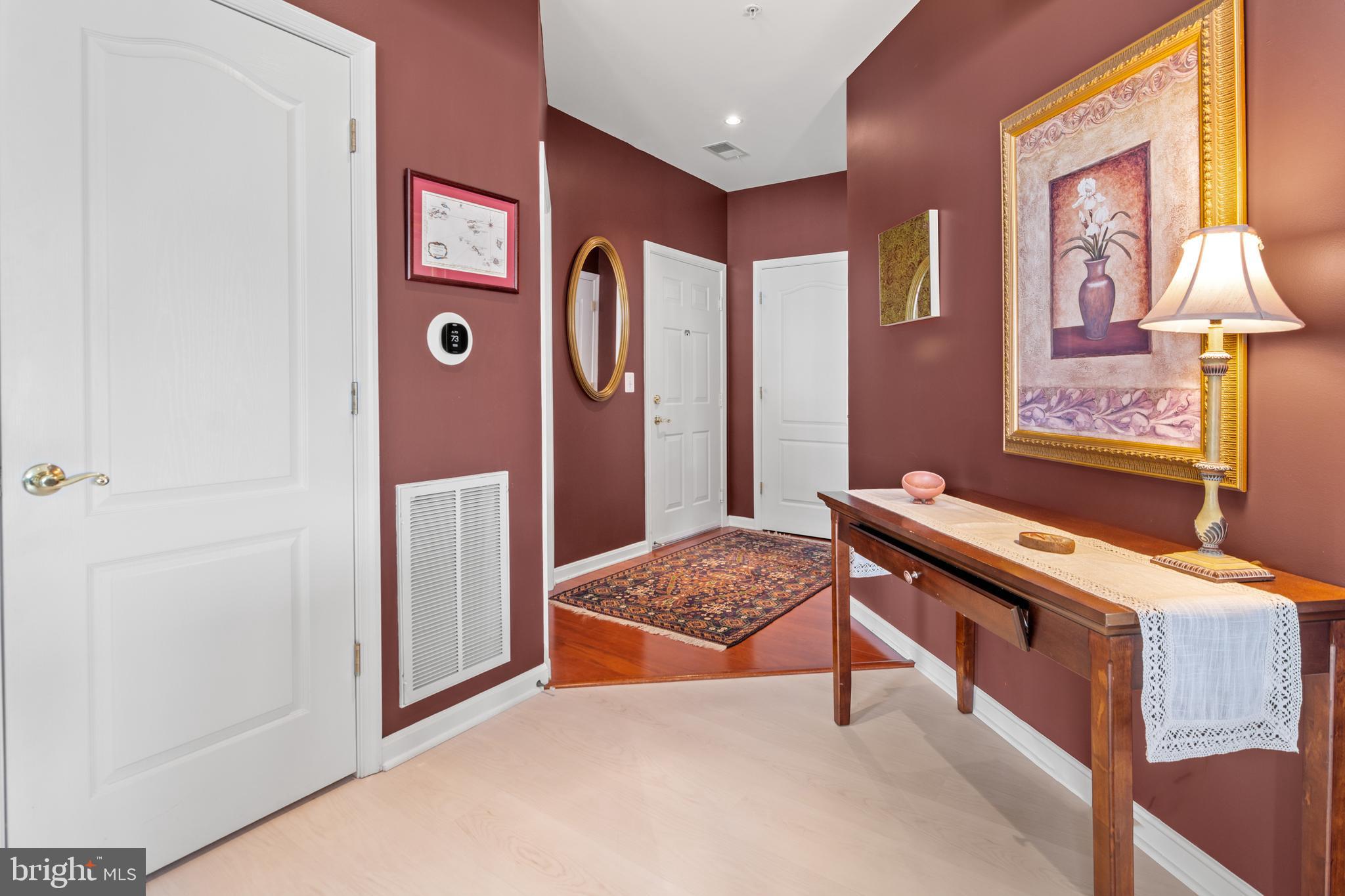 MAPLECREST - Residential