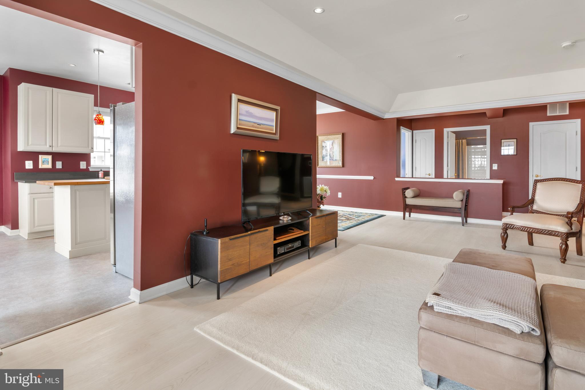 MAPLECREST - Residential