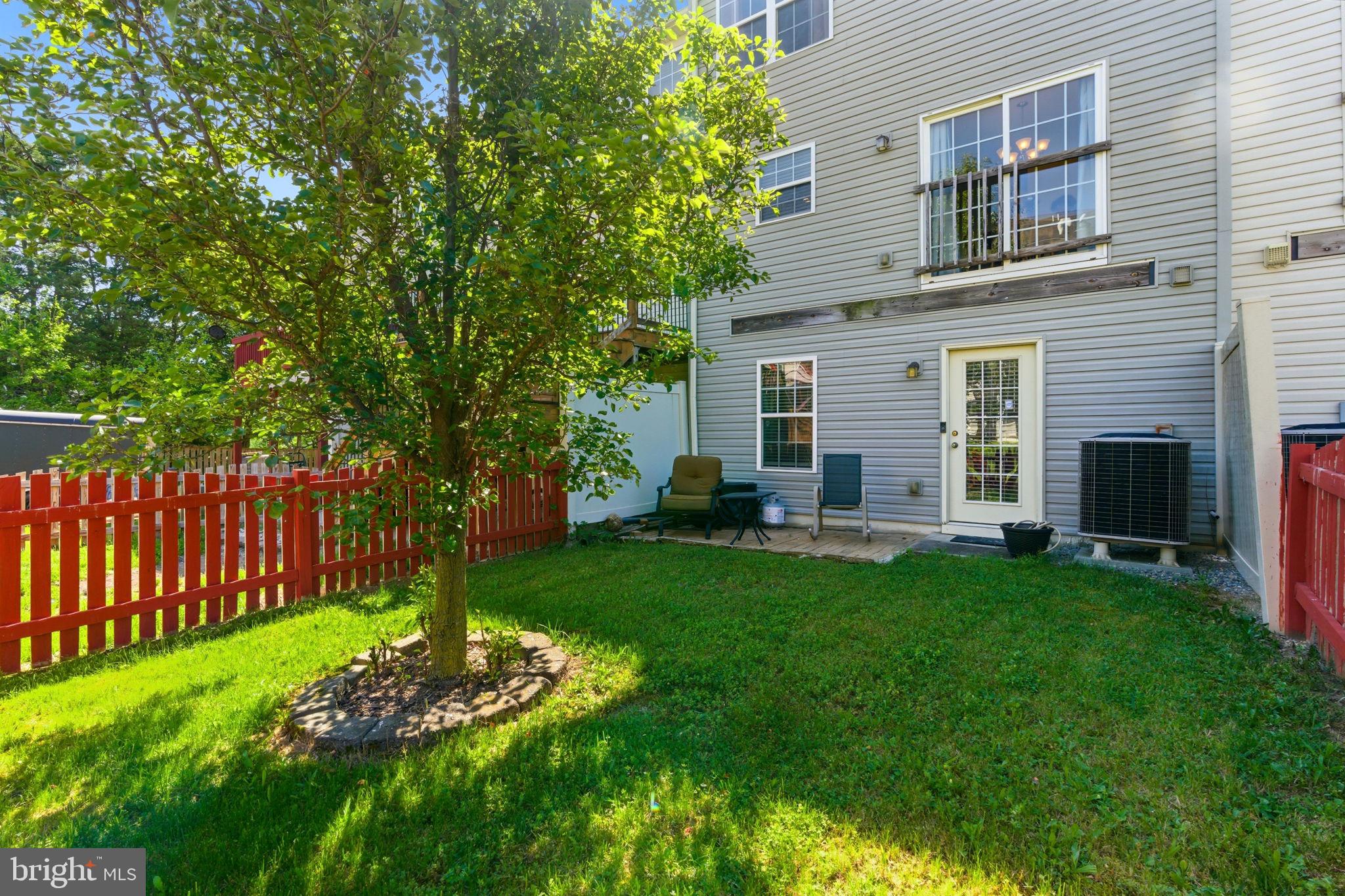 HAMMONDS MILL - Residential