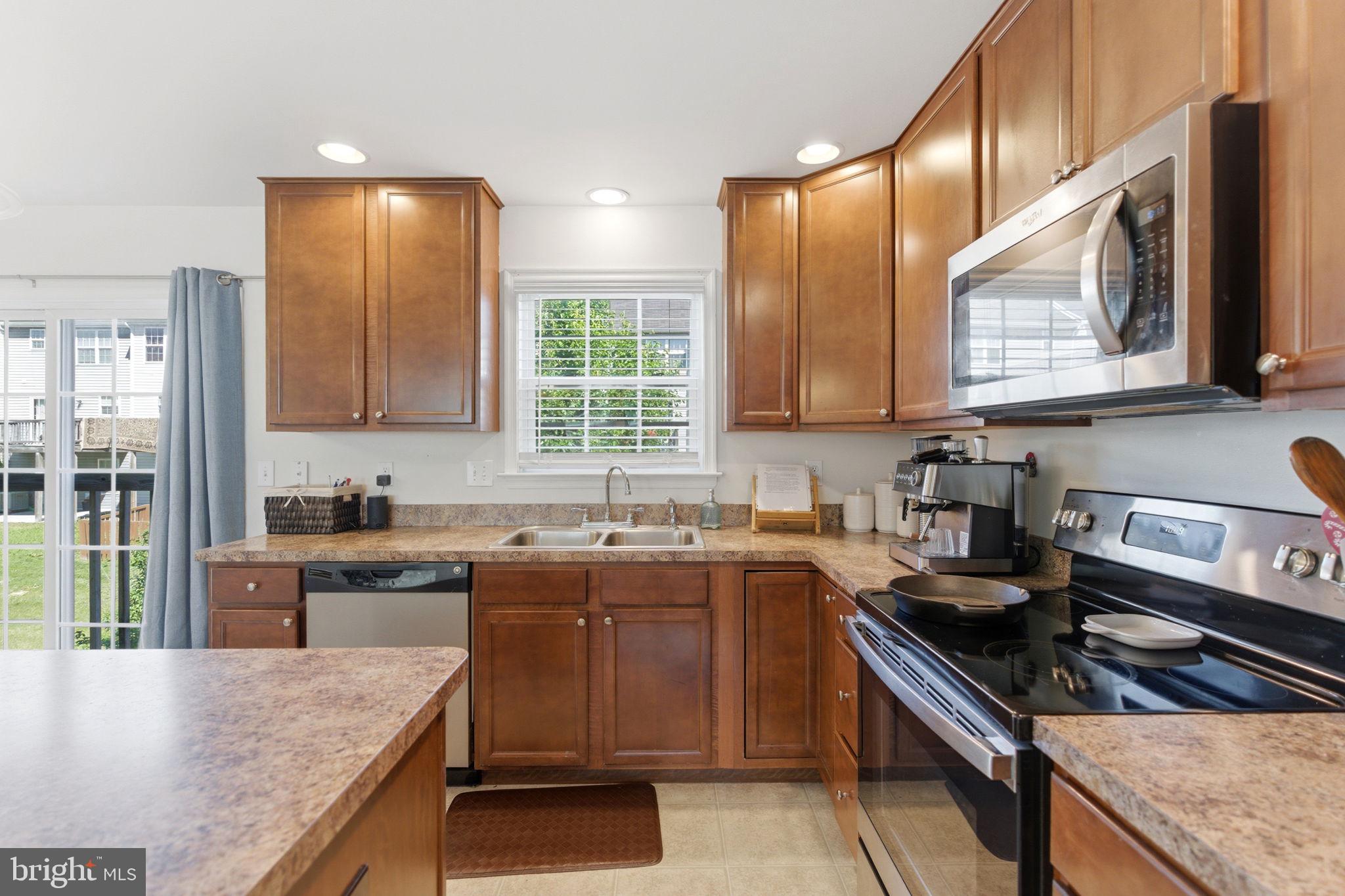 HAMMONDS MILL - Residential