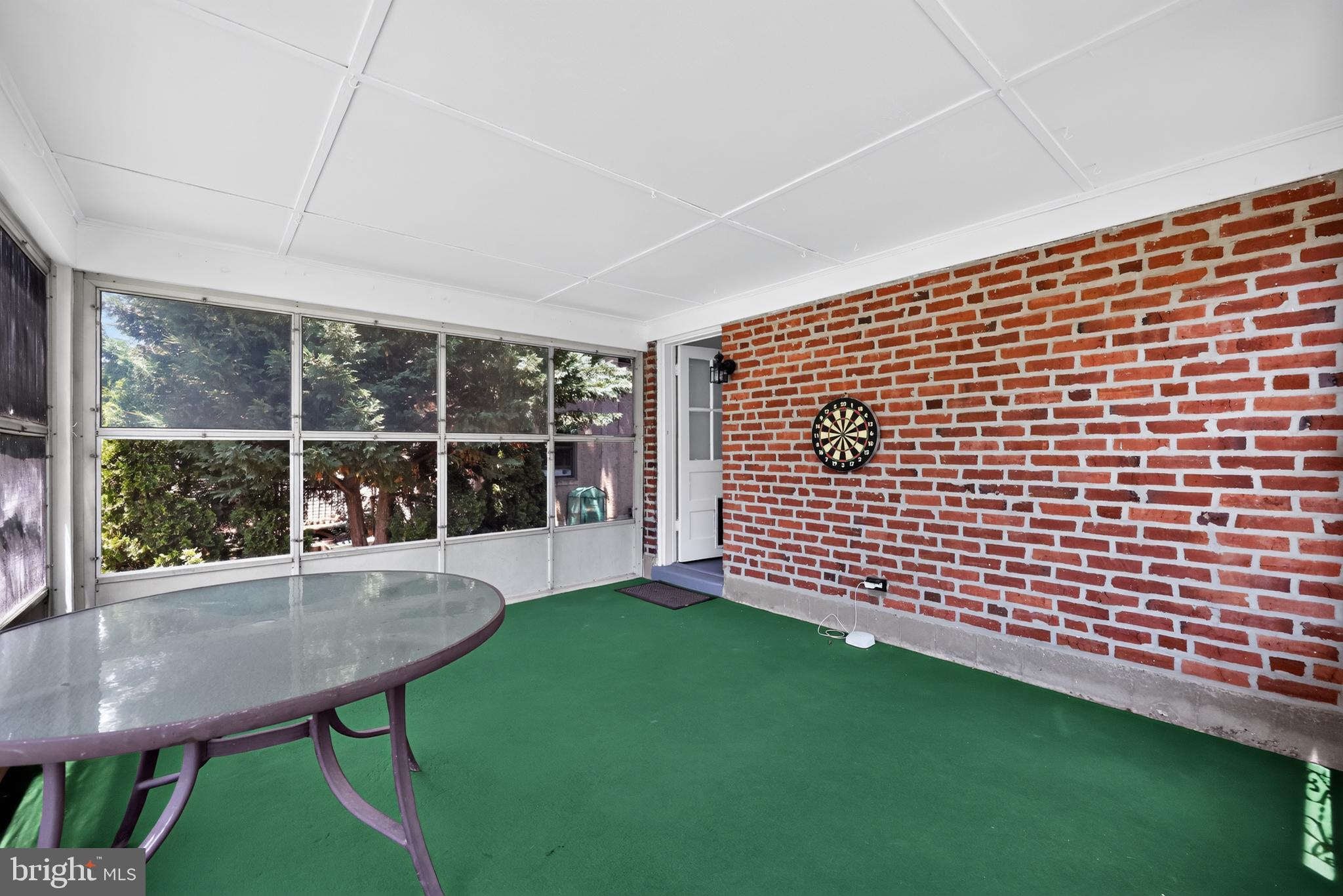 FOLCROFT - Residential