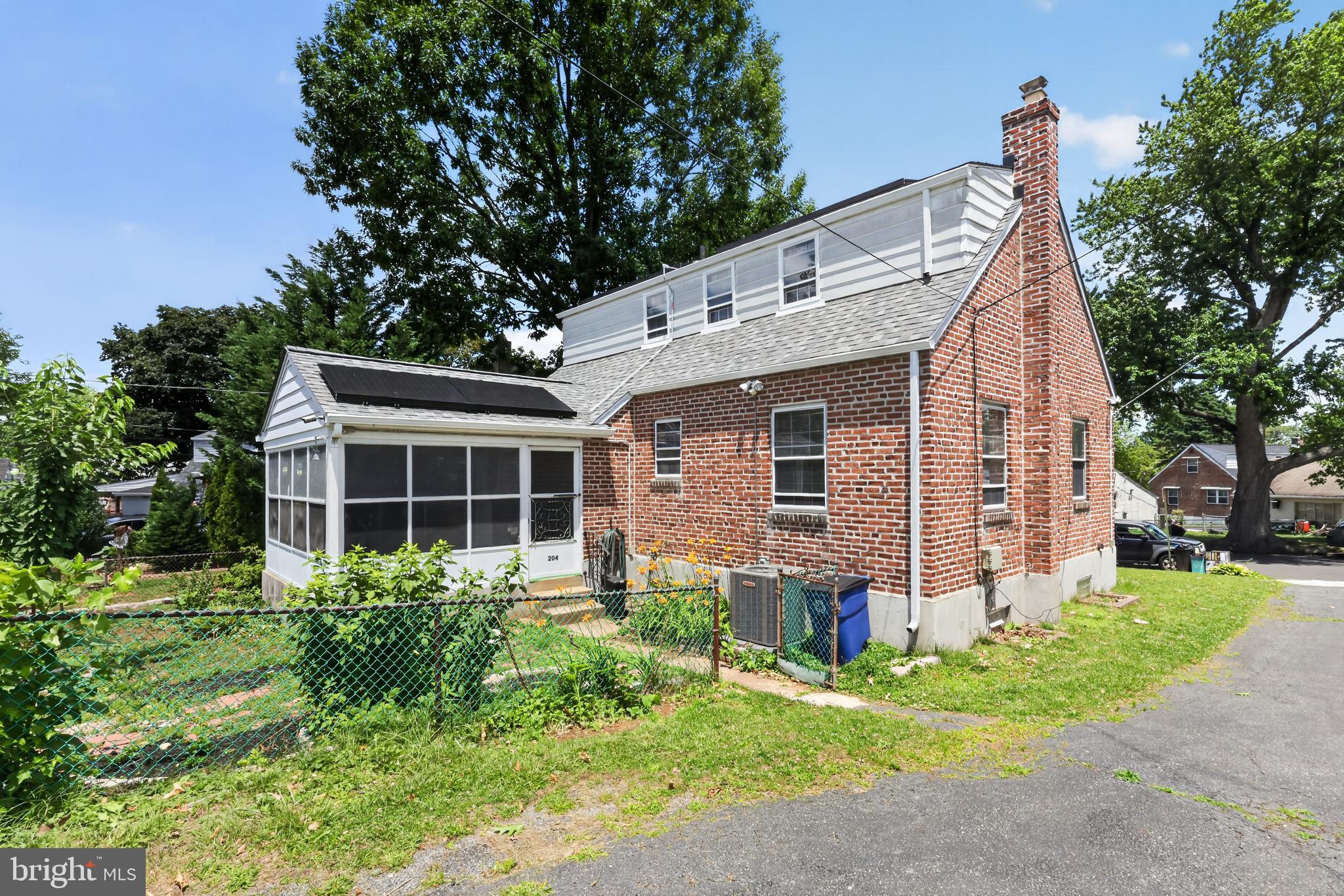 FOLCROFT - Residential