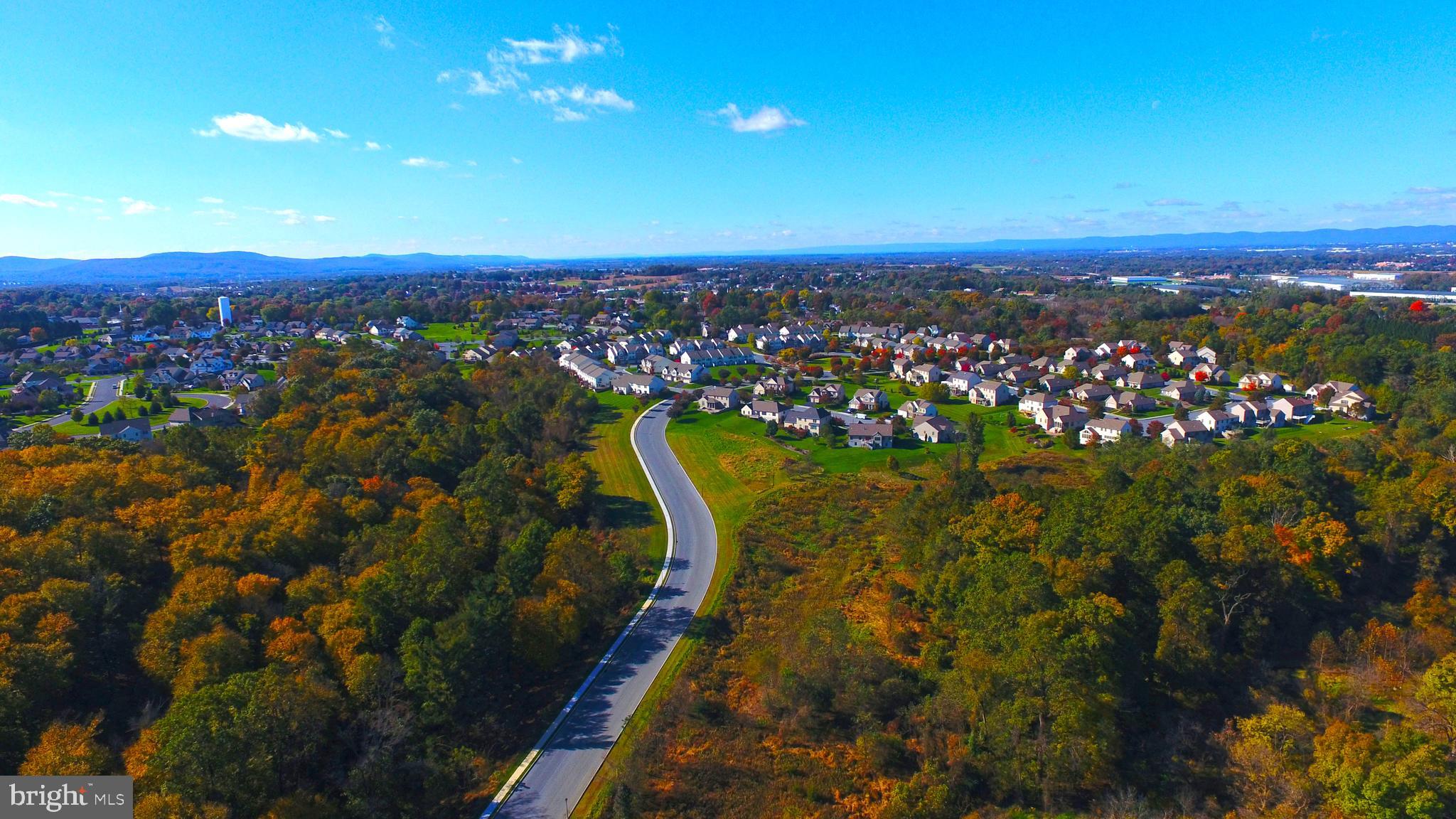 WINDING HILLS - Residential