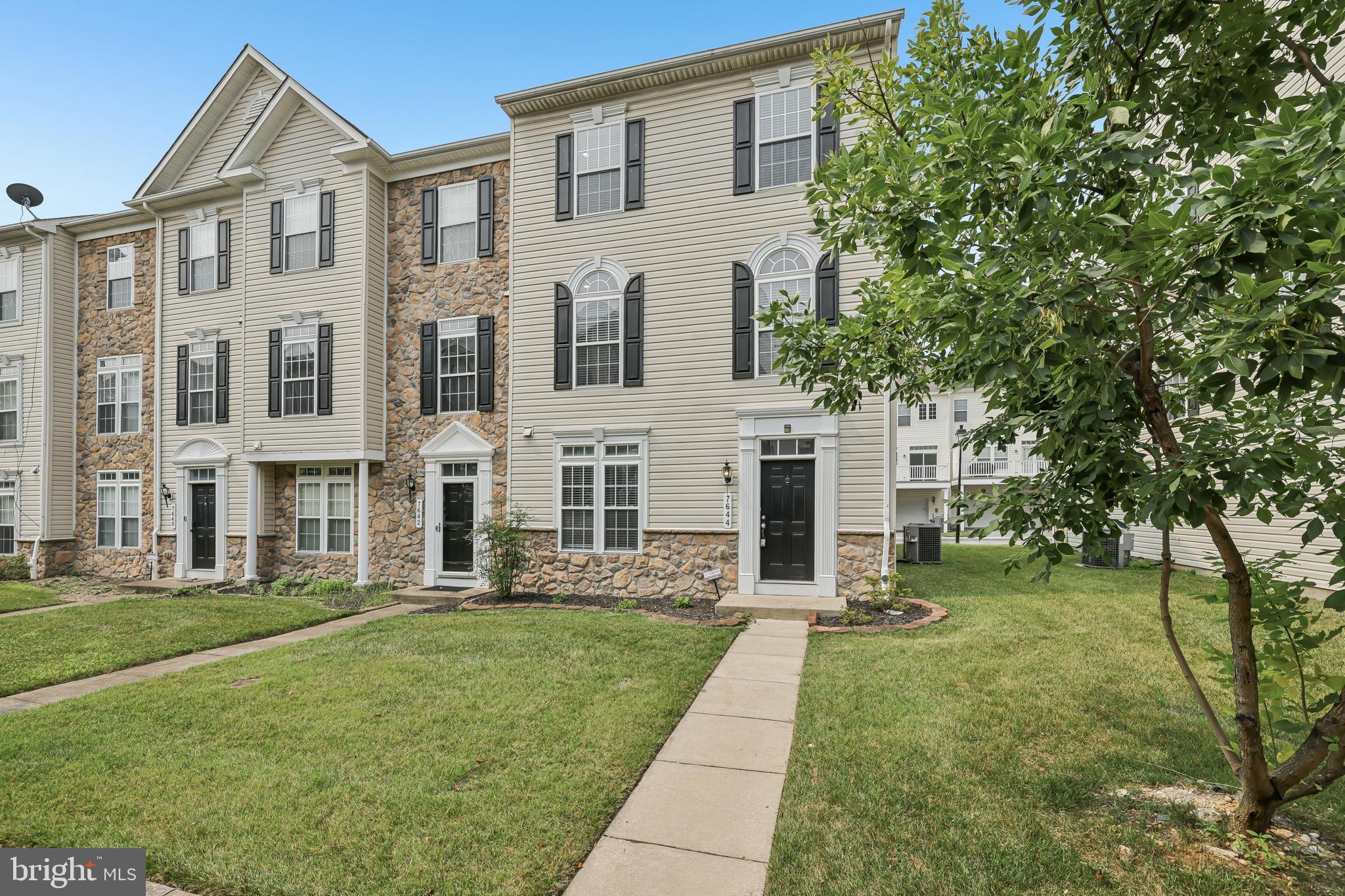 VILLAGES OF DORCHESTER - Residential