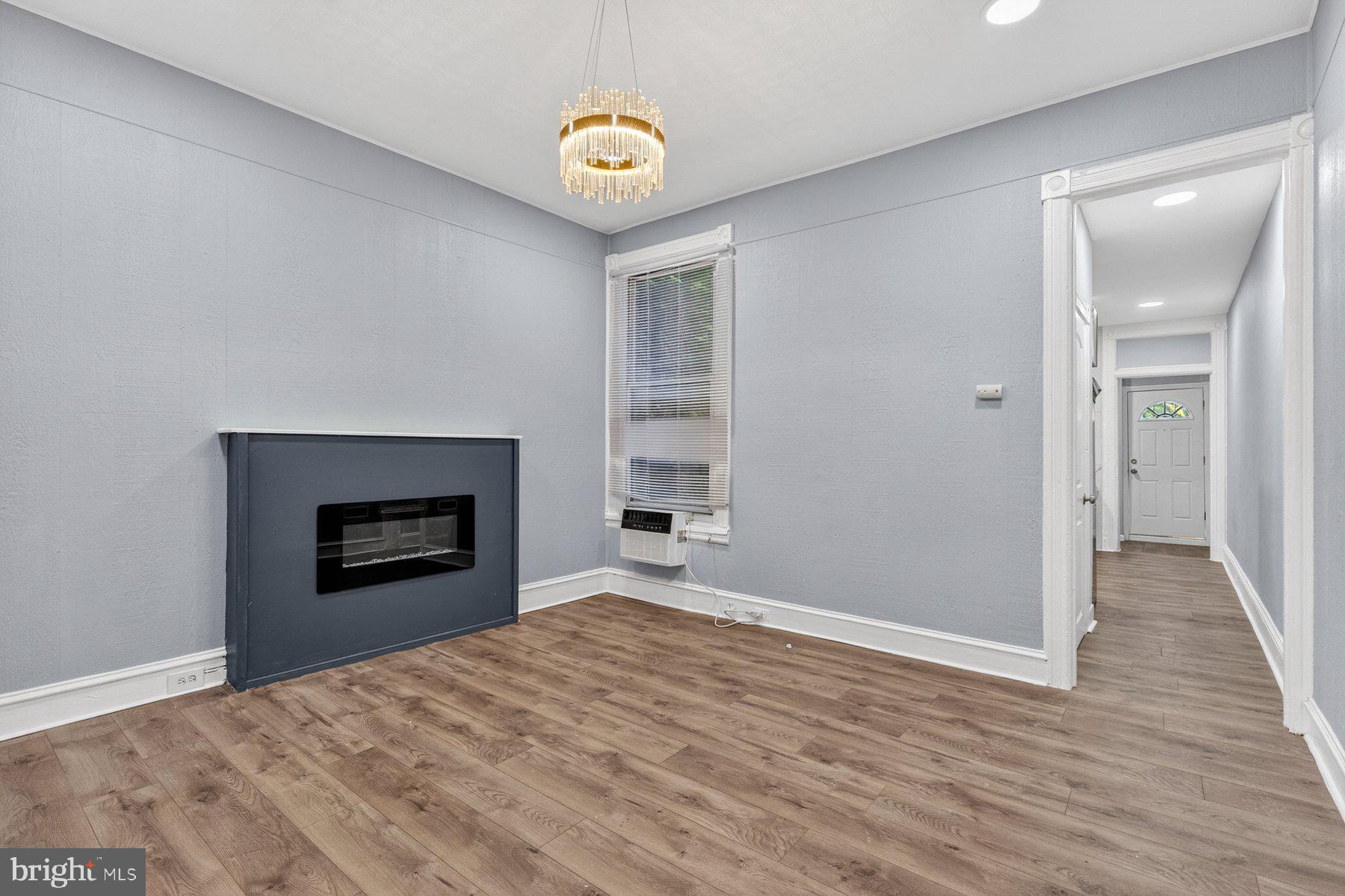 LEXINGTON - Residential