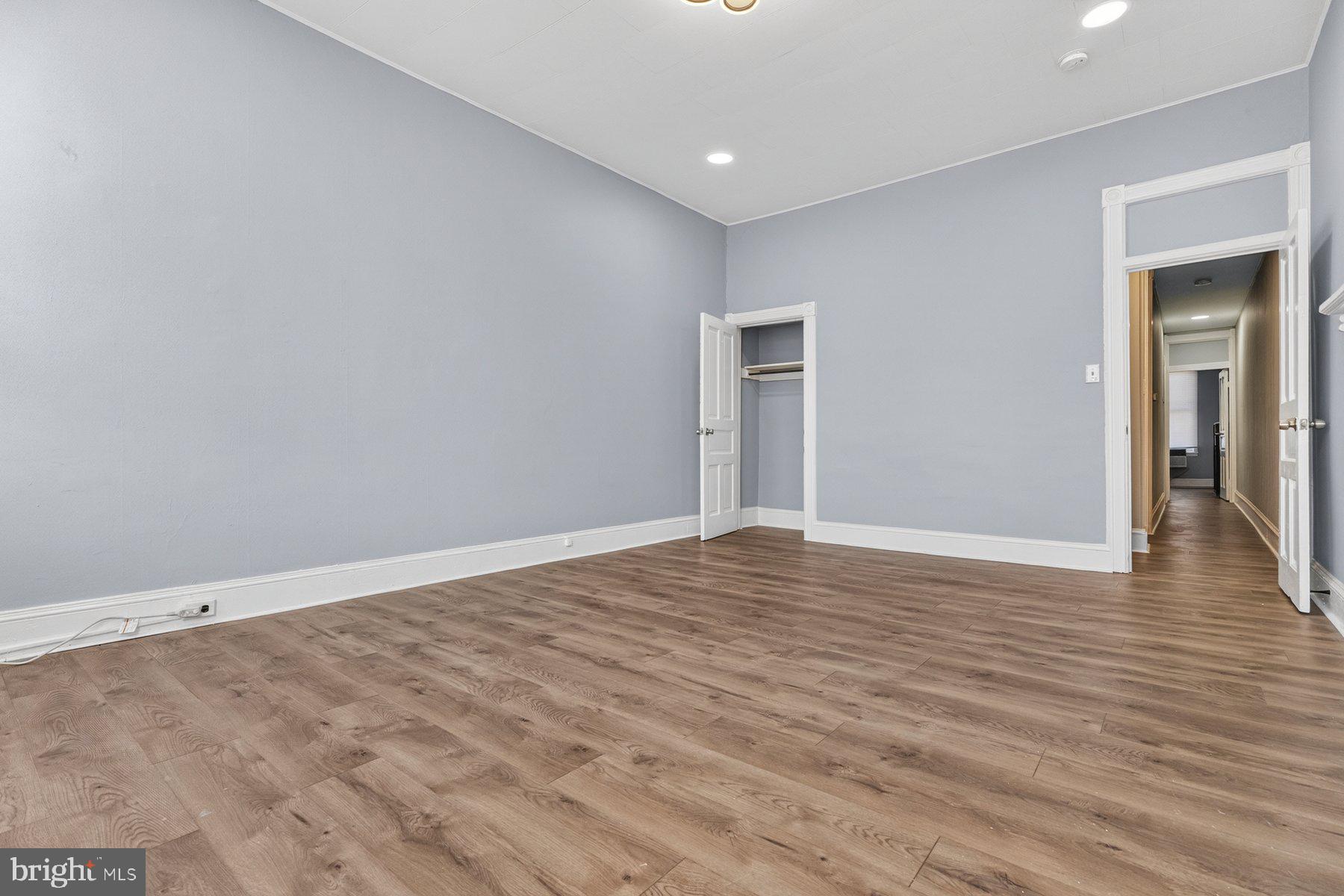 LEXINGTON - Residential