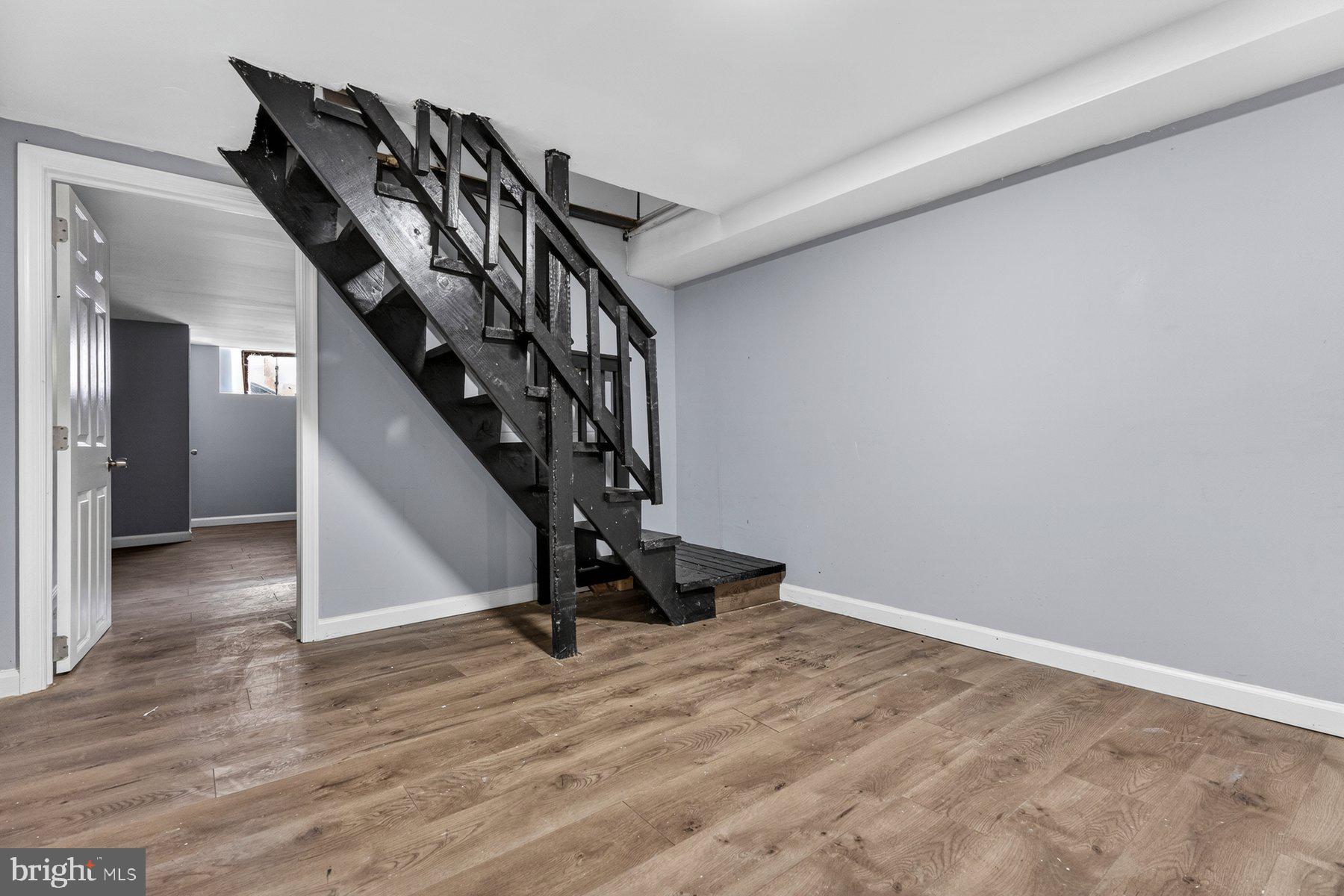 LEXINGTON - Residential