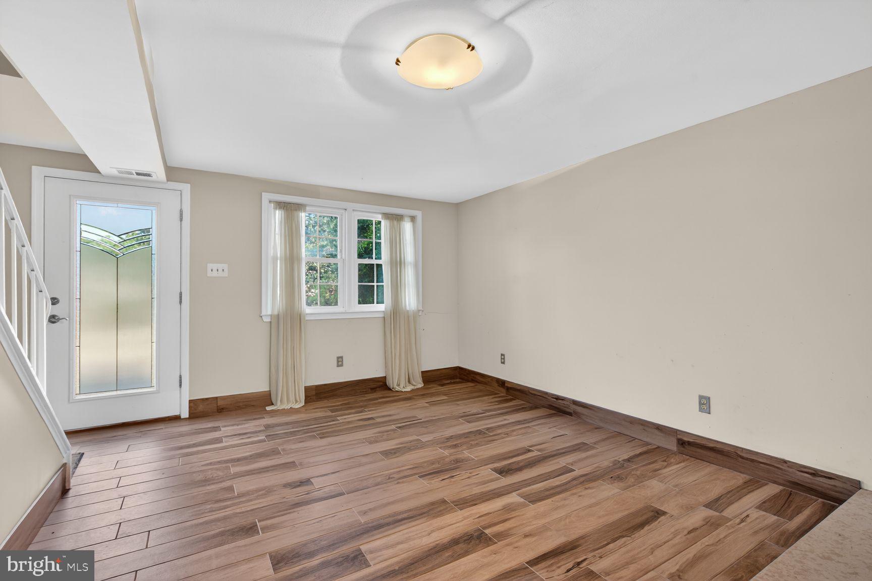 CHEVERLY - Residential