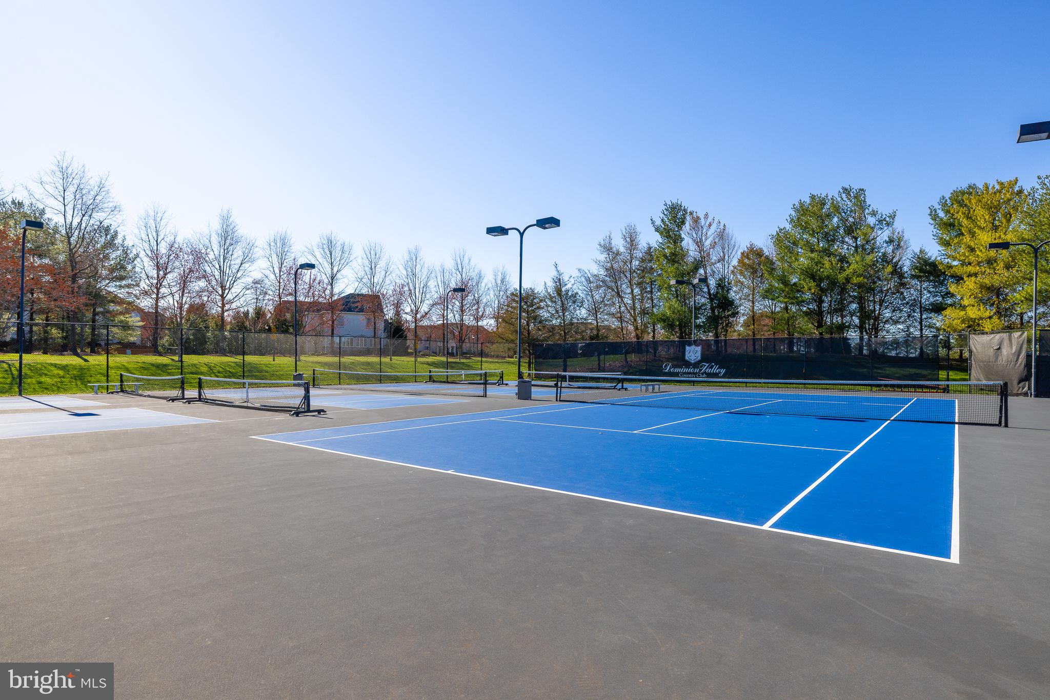 DOMINION VALLEY COUNTRY CLUB - Residential