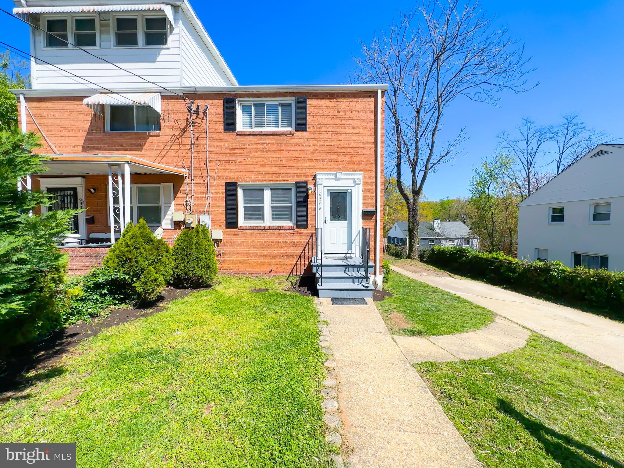 TEMPLETON KNOLLS - Residential