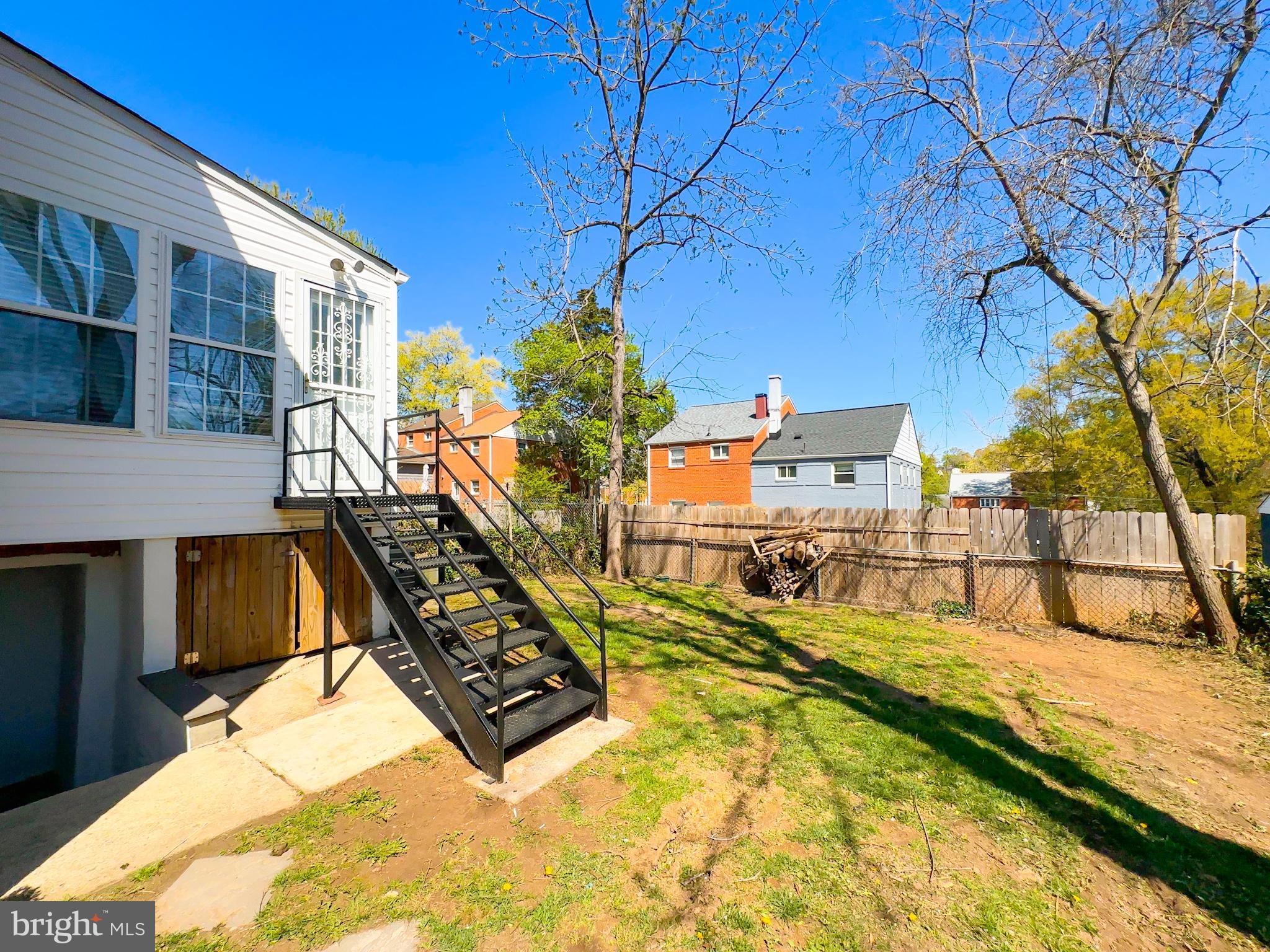 TEMPLETON KNOLLS - Residential