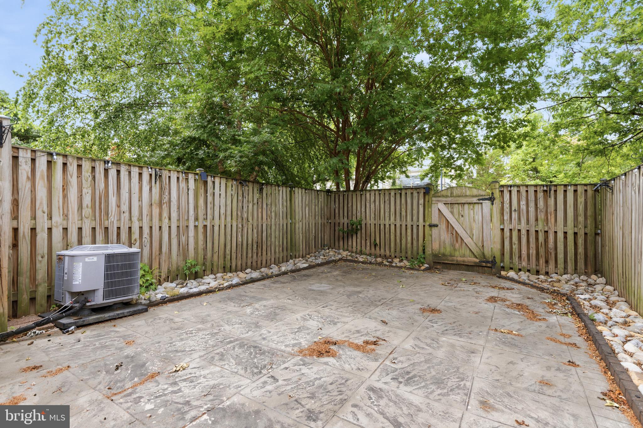 FAIRWINDS ON SEVERN - Residential