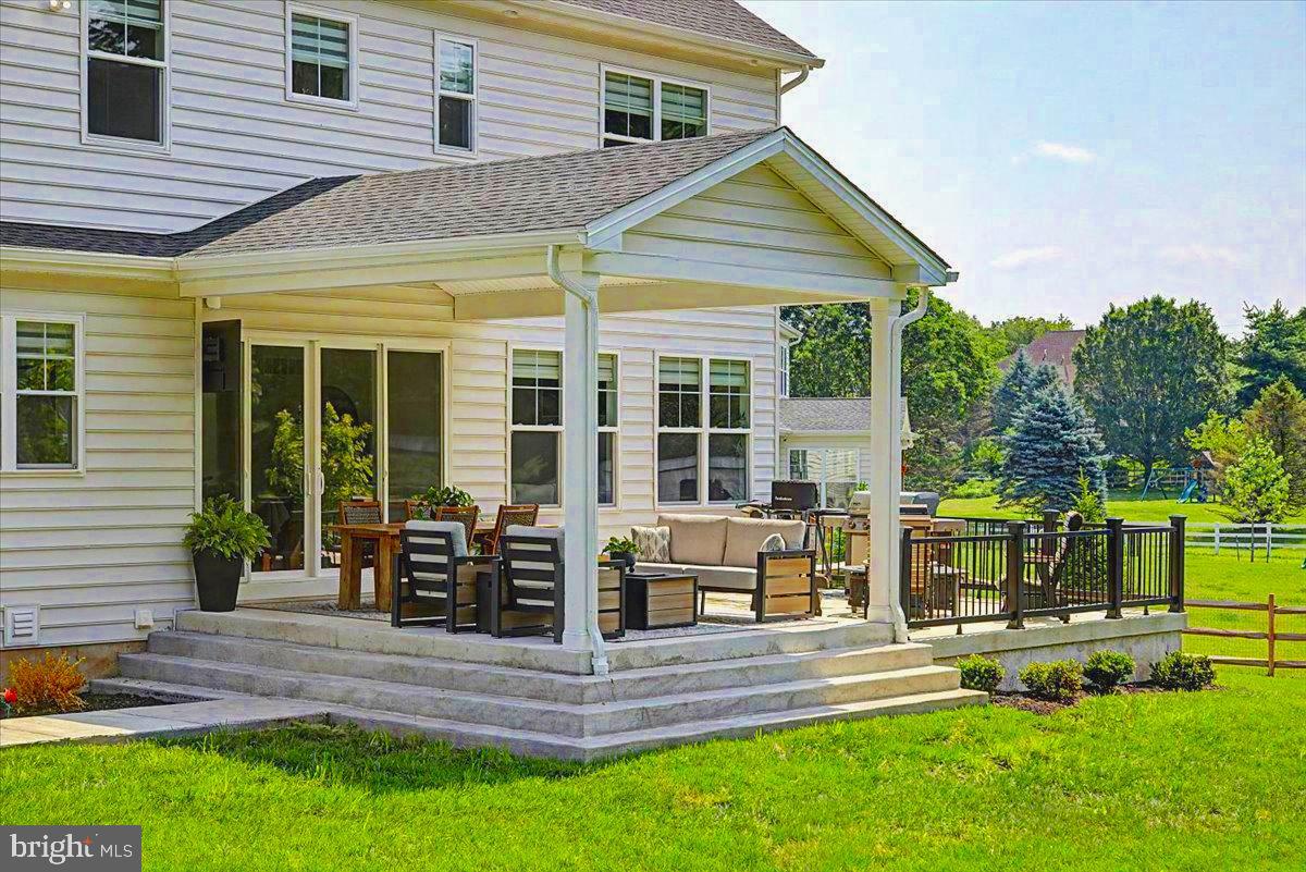 MEADOW CREEK - Residential