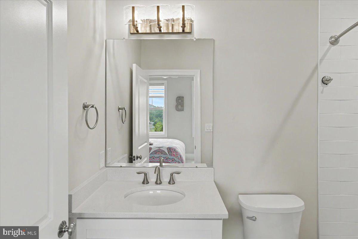 MEADOW CREEK - Residential